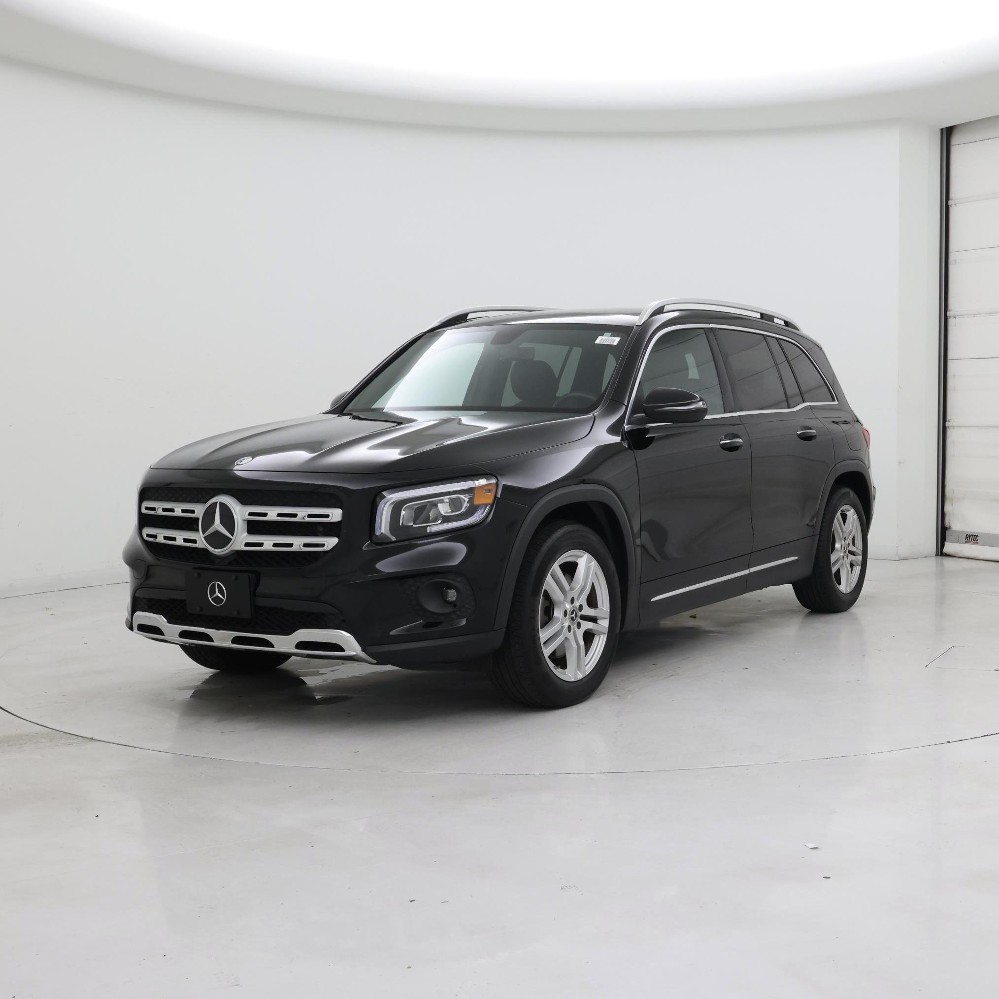 Thumbnail: 2021 Mercedes-Benz GLB - 4