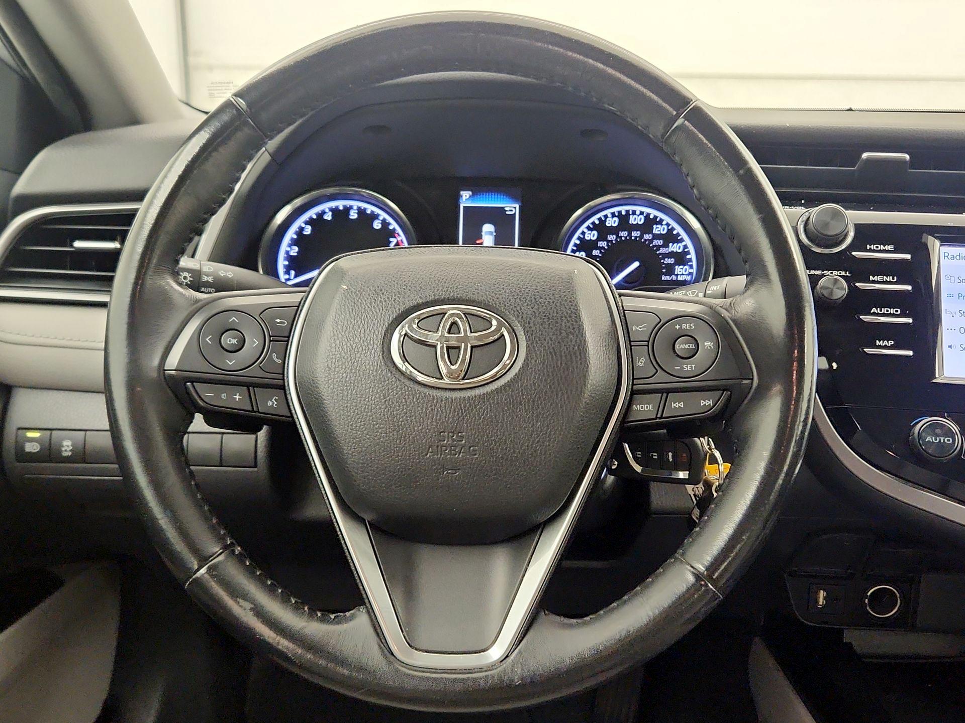 Thumbnail: 2019 Toyota Camry - 10