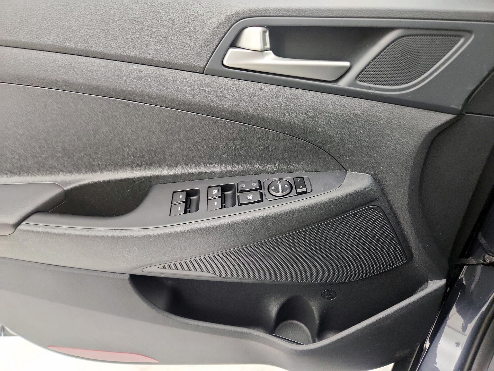 Thumbnail: 2020 Hyundai Tucson - 12