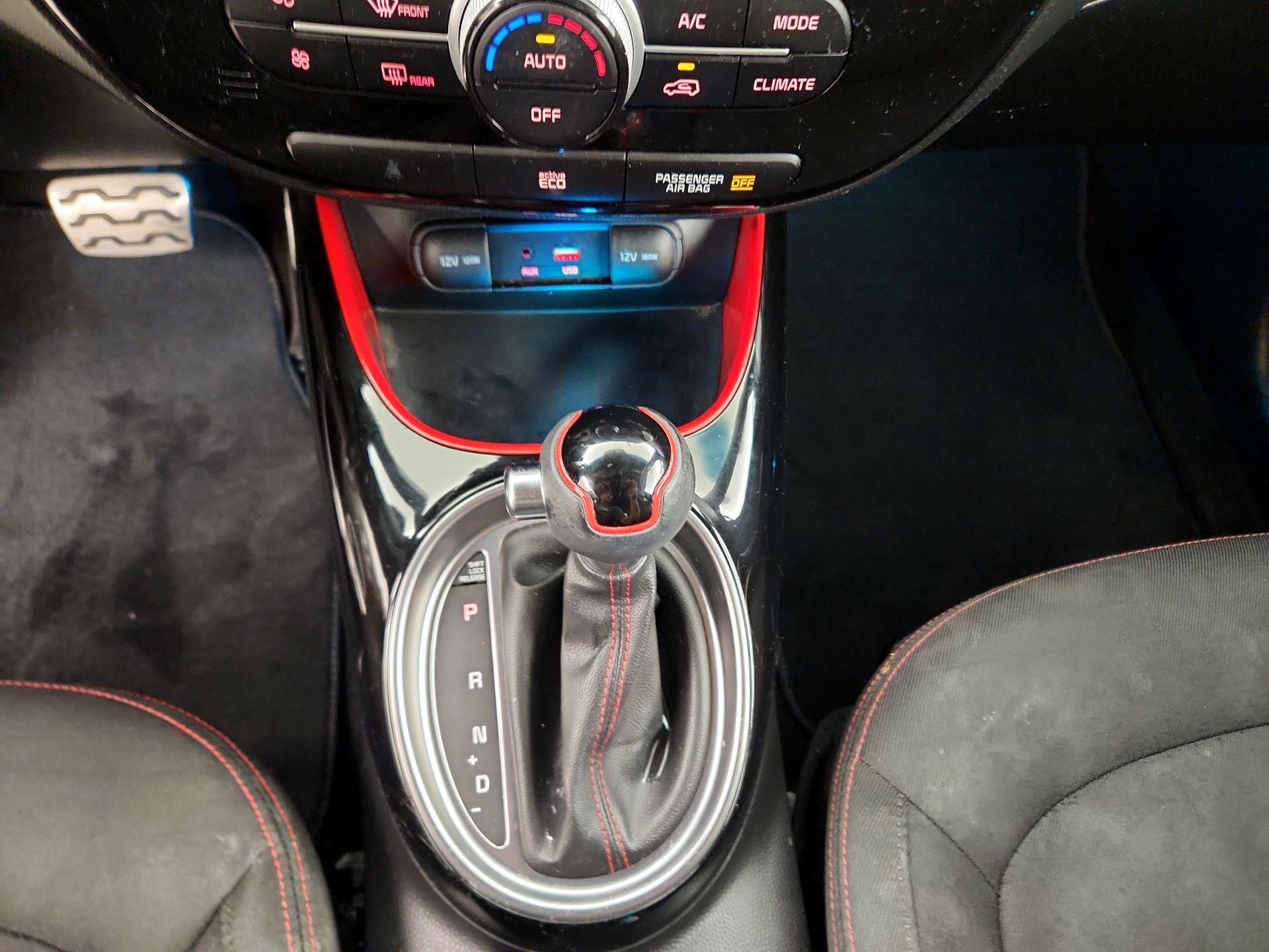 Thumbnail: 2016 Kia Soul - 18