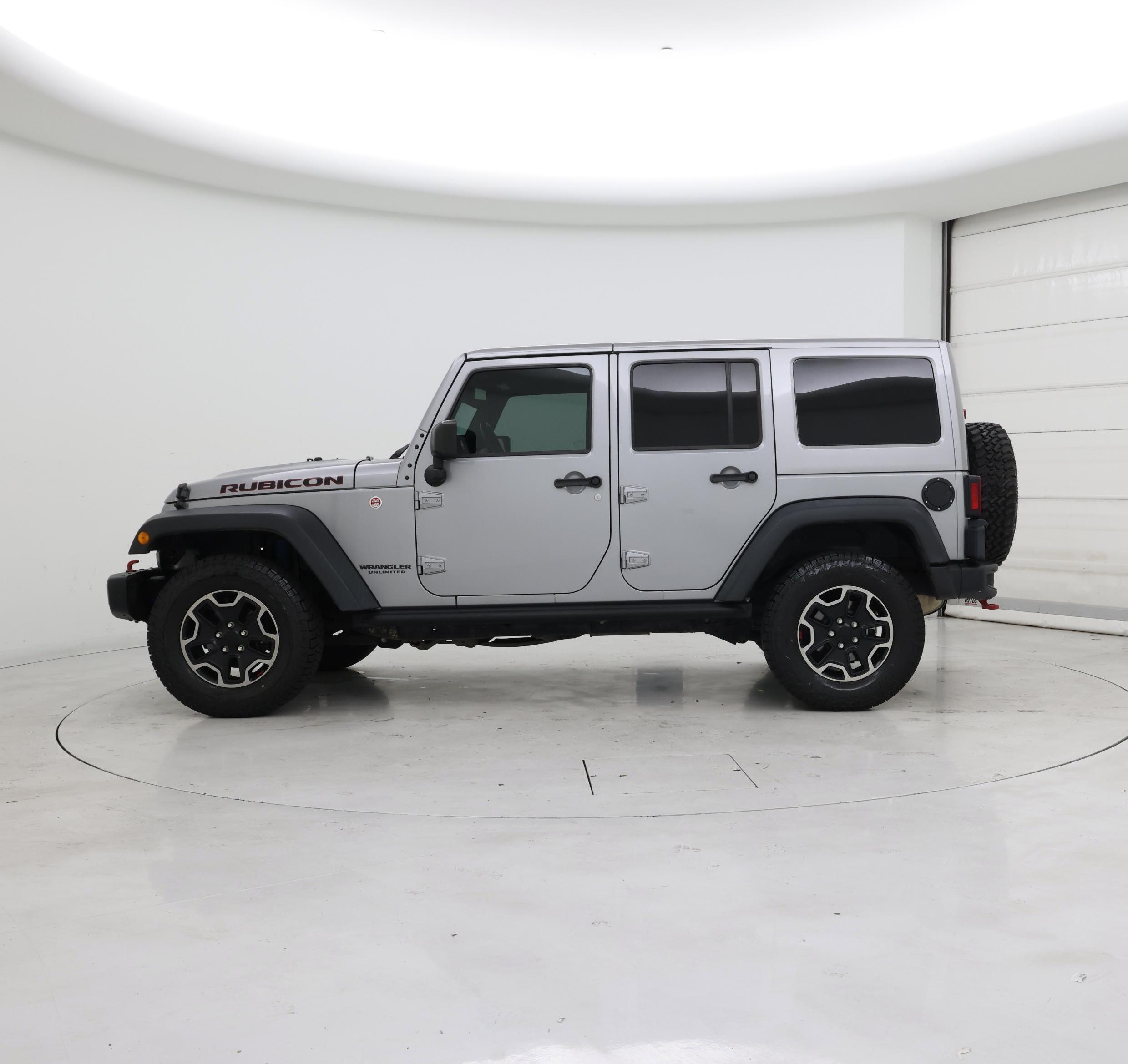 Thumbnail: 2016 Jeep Wrangler - 3