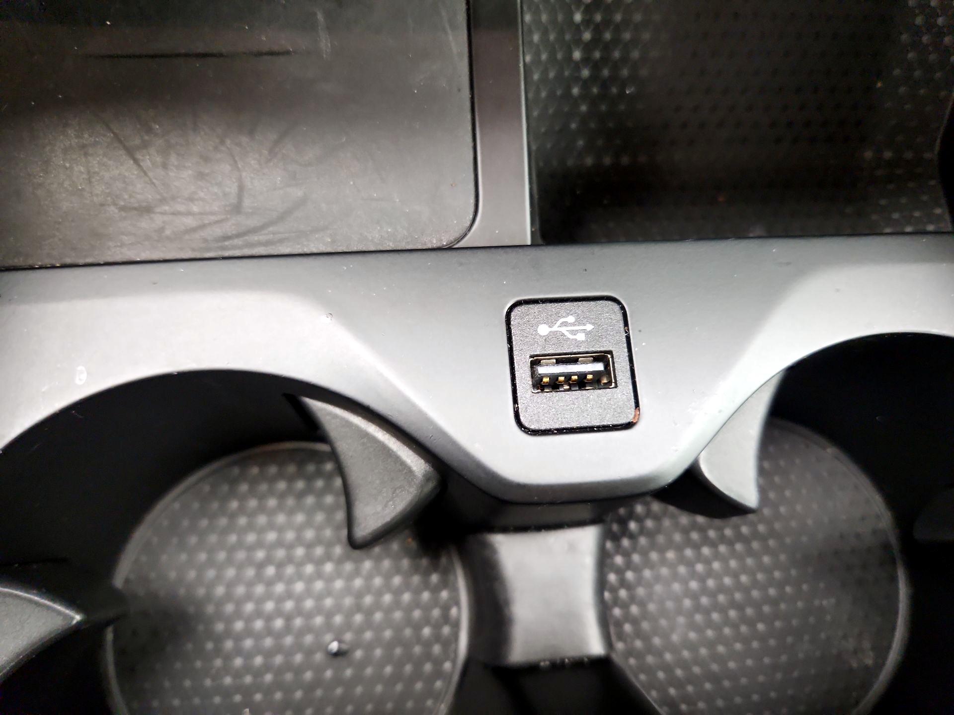 Thumbnail: 2020 BMW X5 - 19