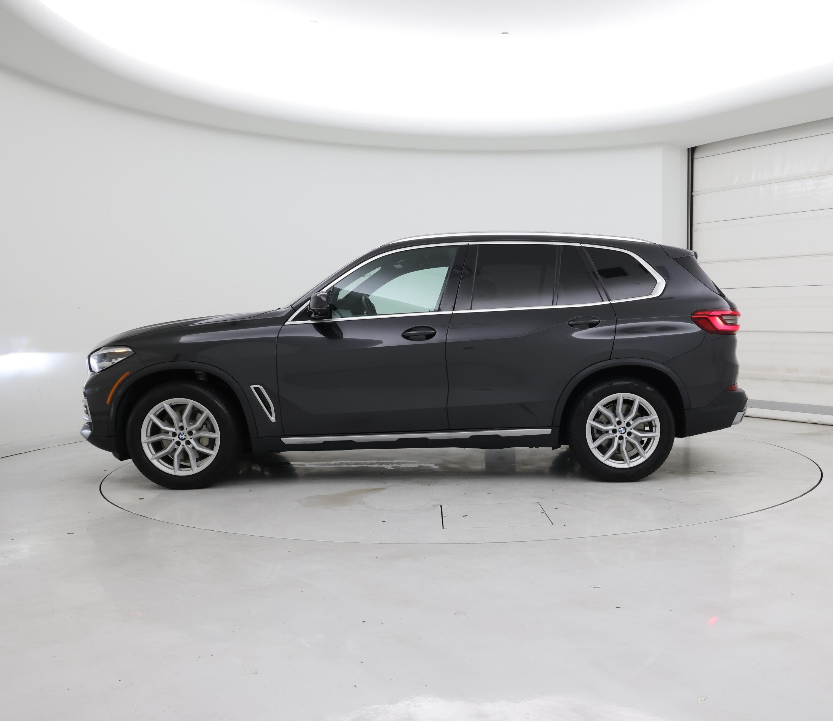 Thumbnail: 2020 BMW X5 - 3