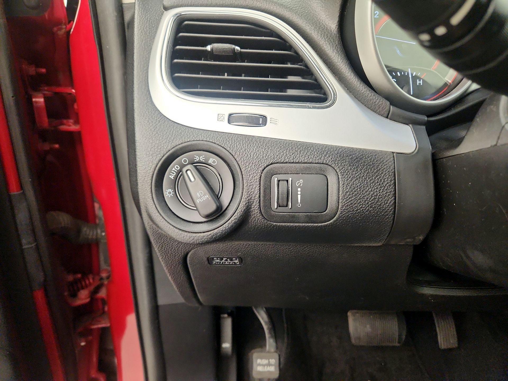 Thumbnail: 2016 Dodge Journey - 13