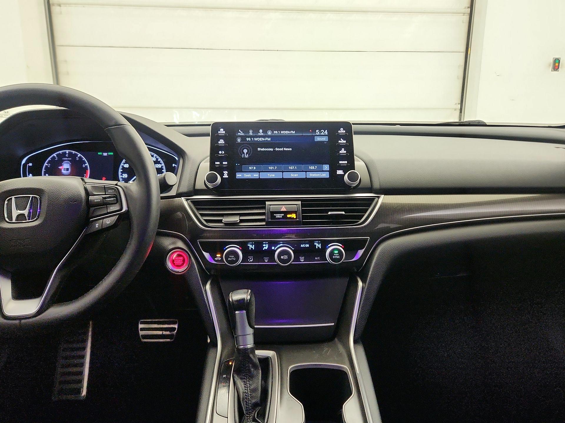 Thumbnail: 2019 Honda Accord - 9