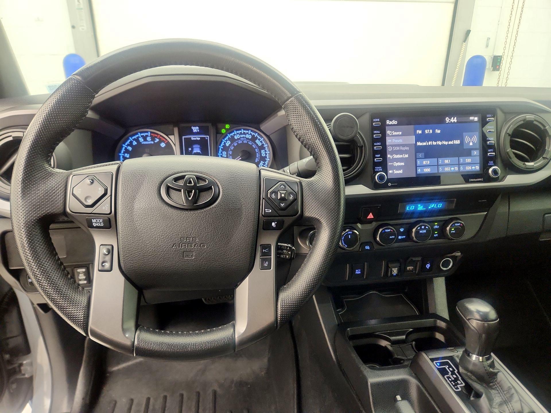 Thumbnail: 2021 Toyota Tacoma - 9