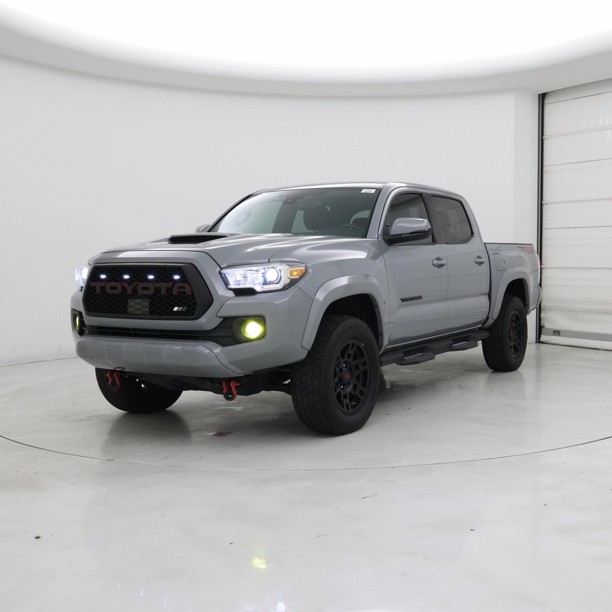 Thumbnail: 2021 Toyota Tacoma - 4