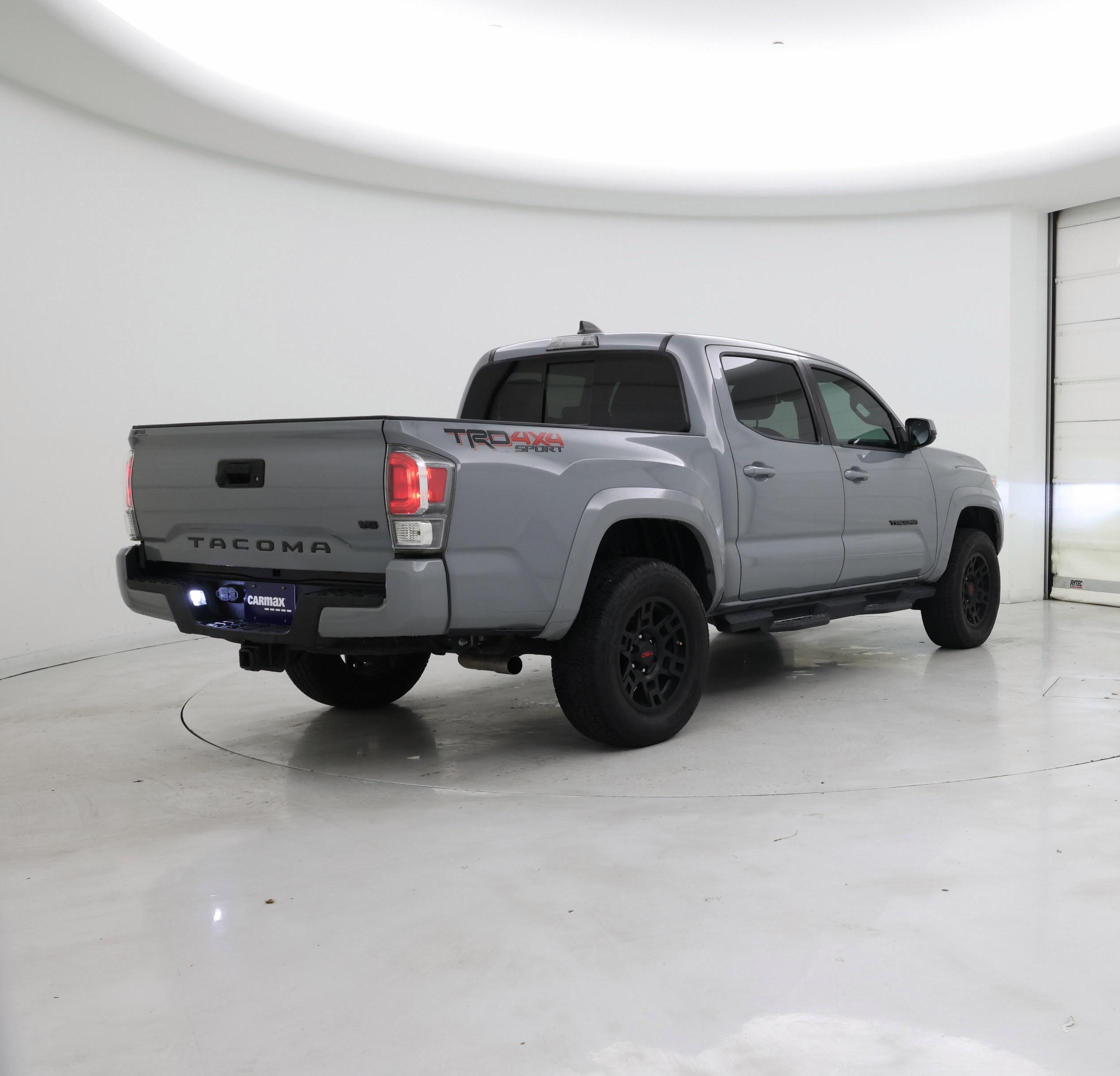 Thumbnail: 2021 Toyota Tacoma - 8