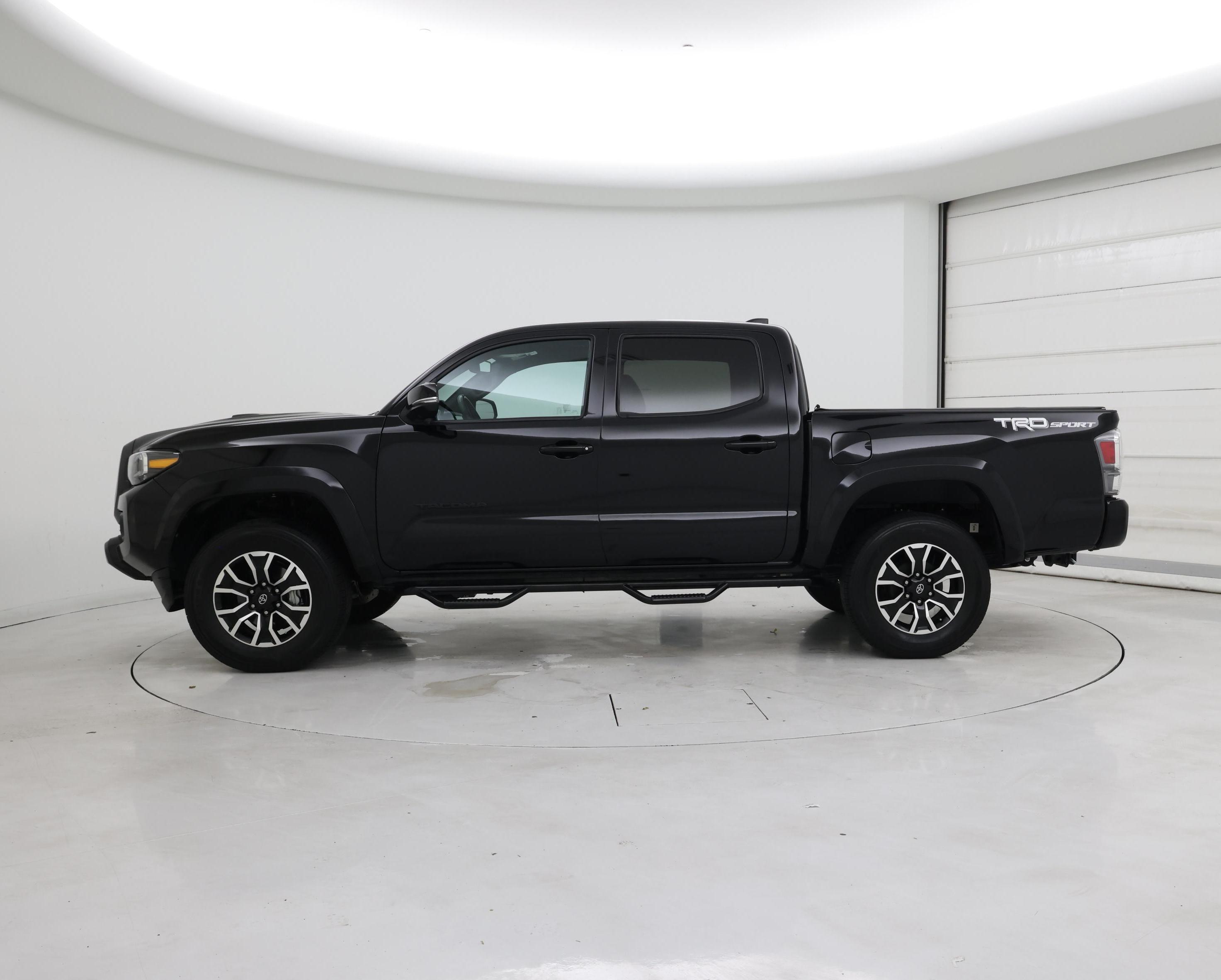 Thumbnail: 2023 Toyota Tacoma - 3