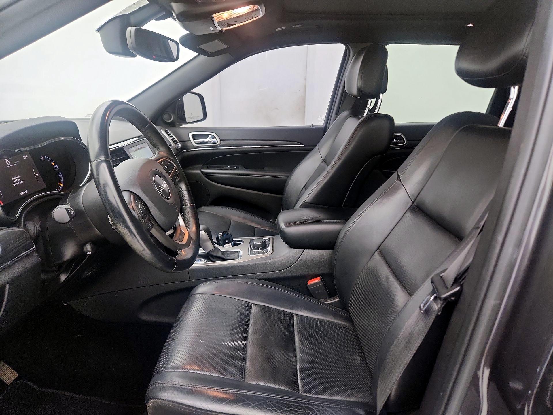 Thumbnail: 2019 Jeep Grand Cherokee - 11