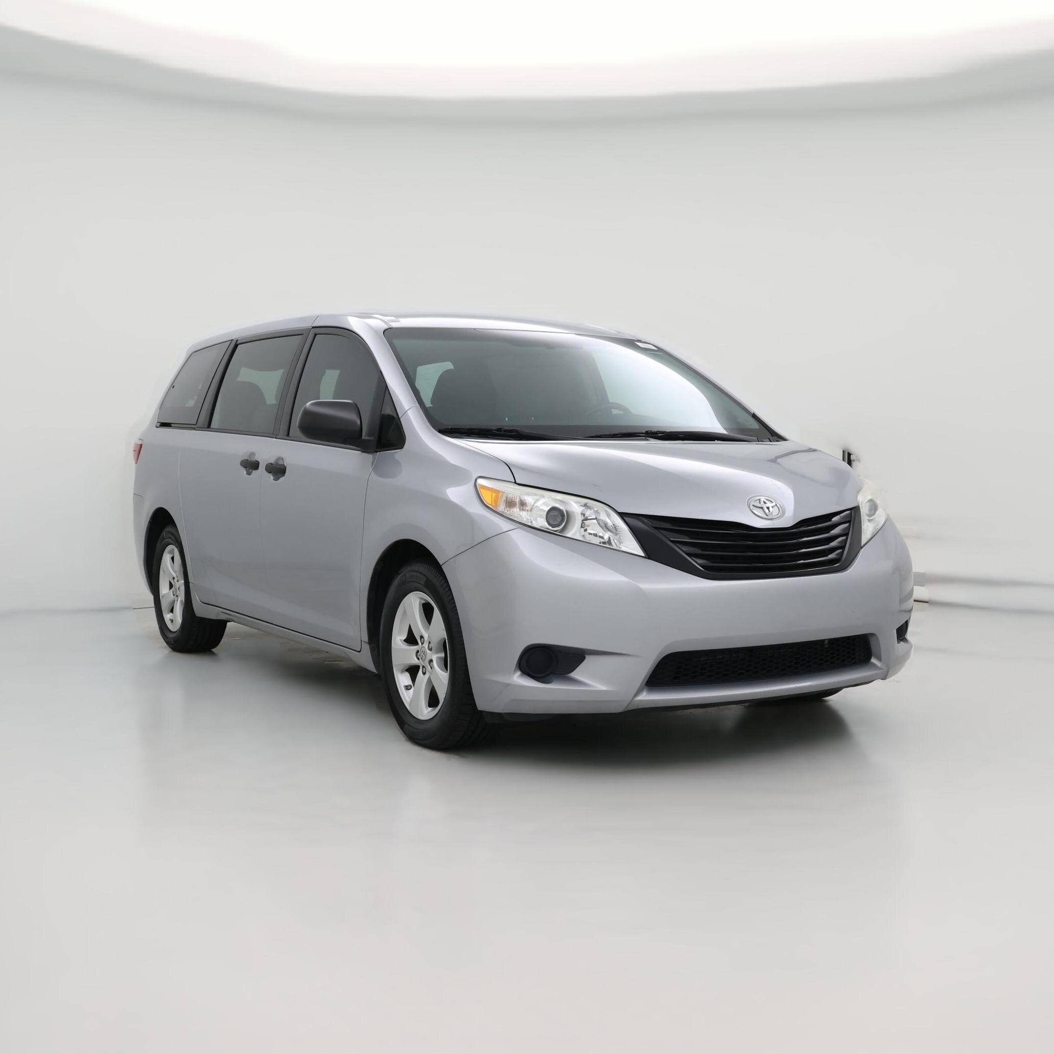 Thumbnail: 2015 Toyota Sienna - 1