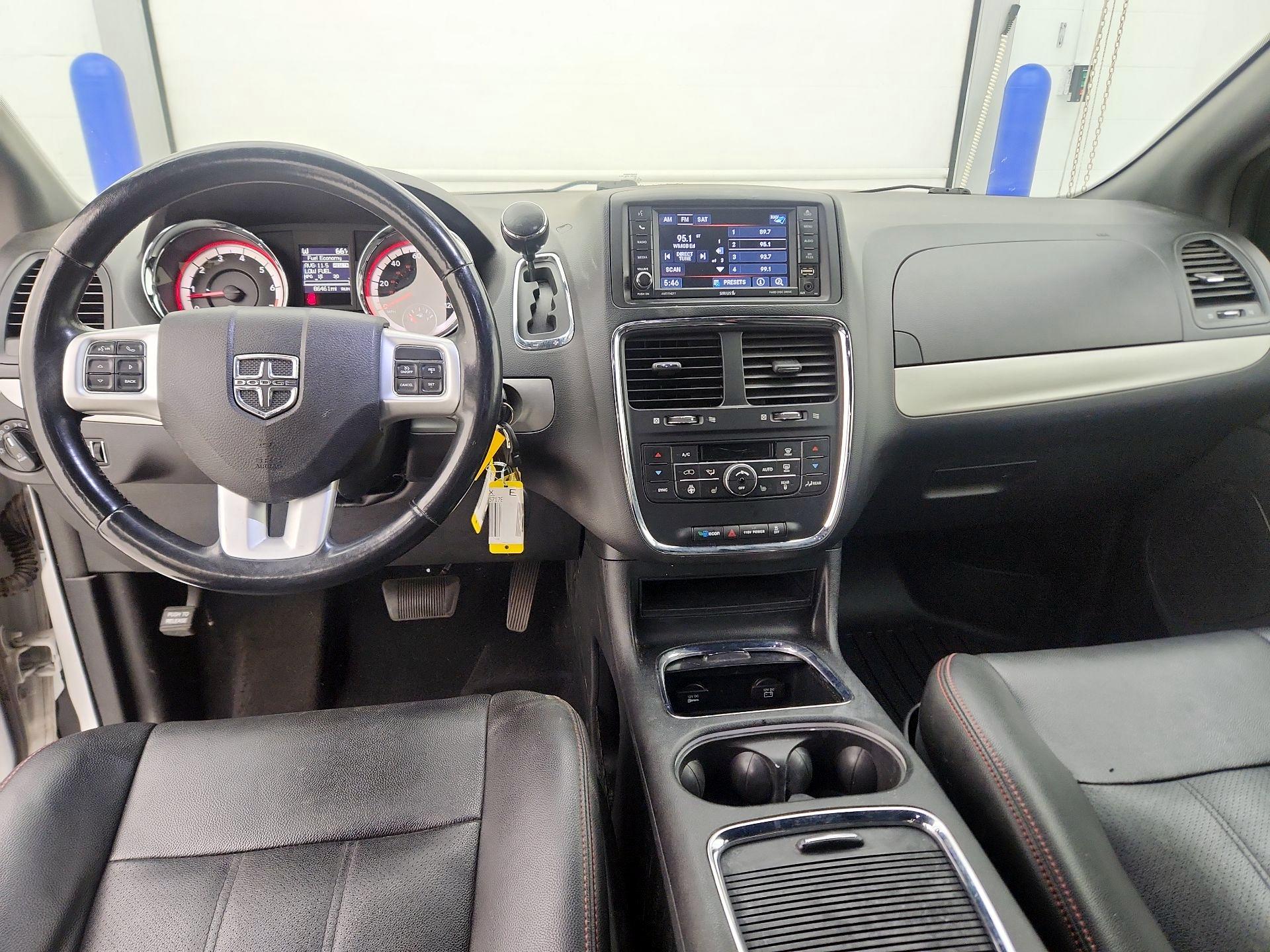 Thumbnail: 2019 Dodge Grand Caravan - 9