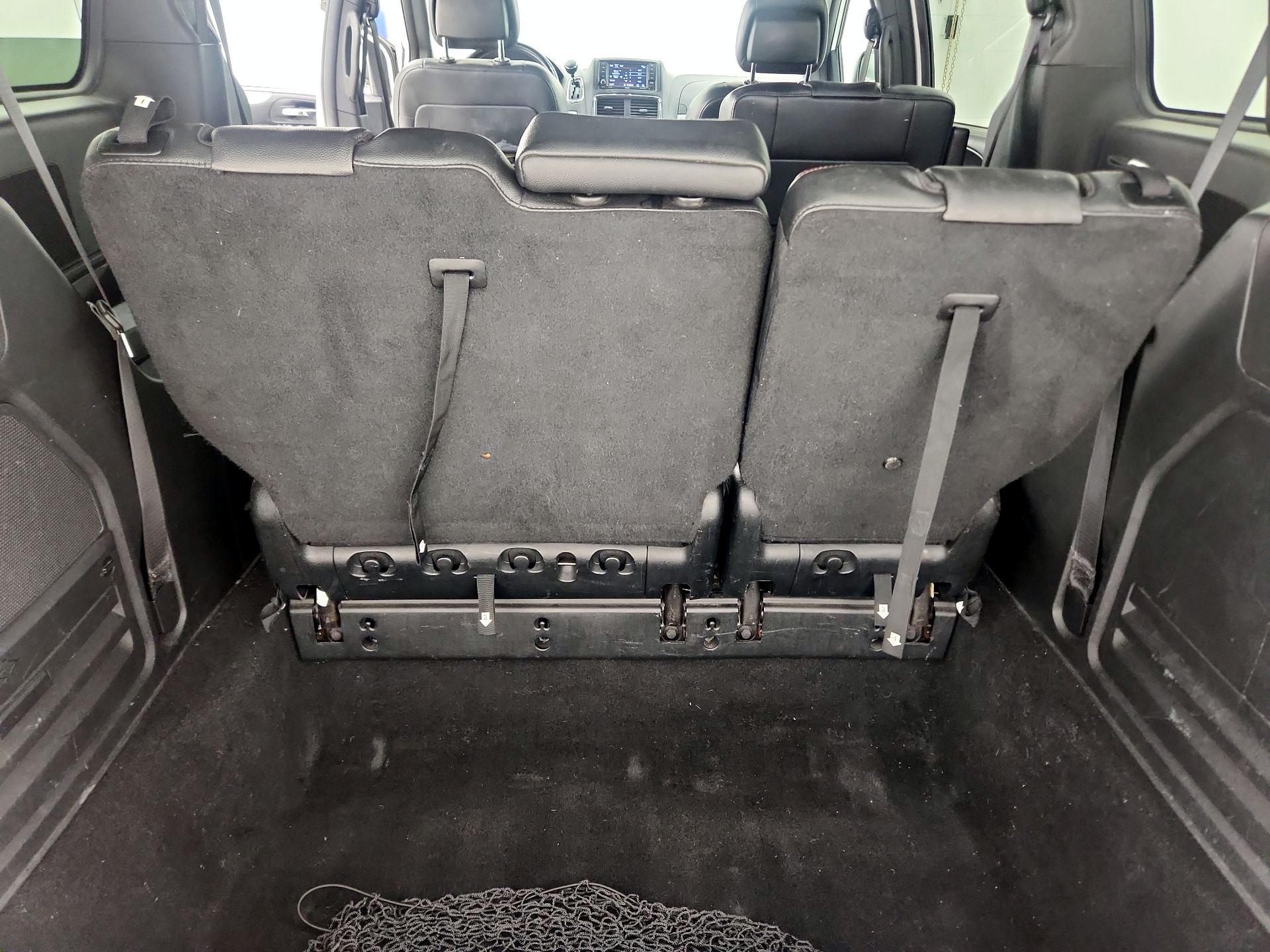 Thumbnail: 2019 Dodge Grand Caravan - 20