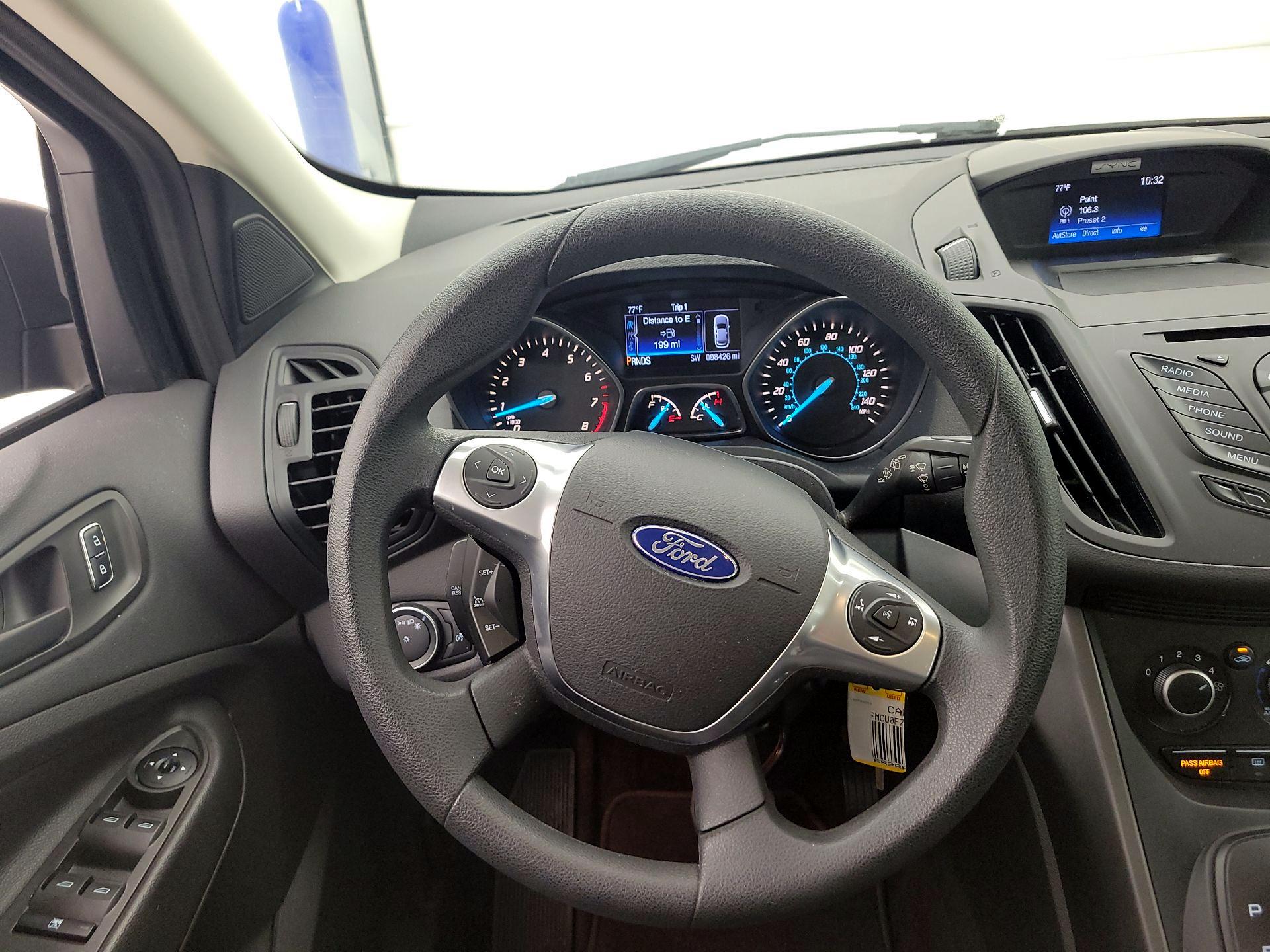 Thumbnail: 2016 Ford Escape - 10