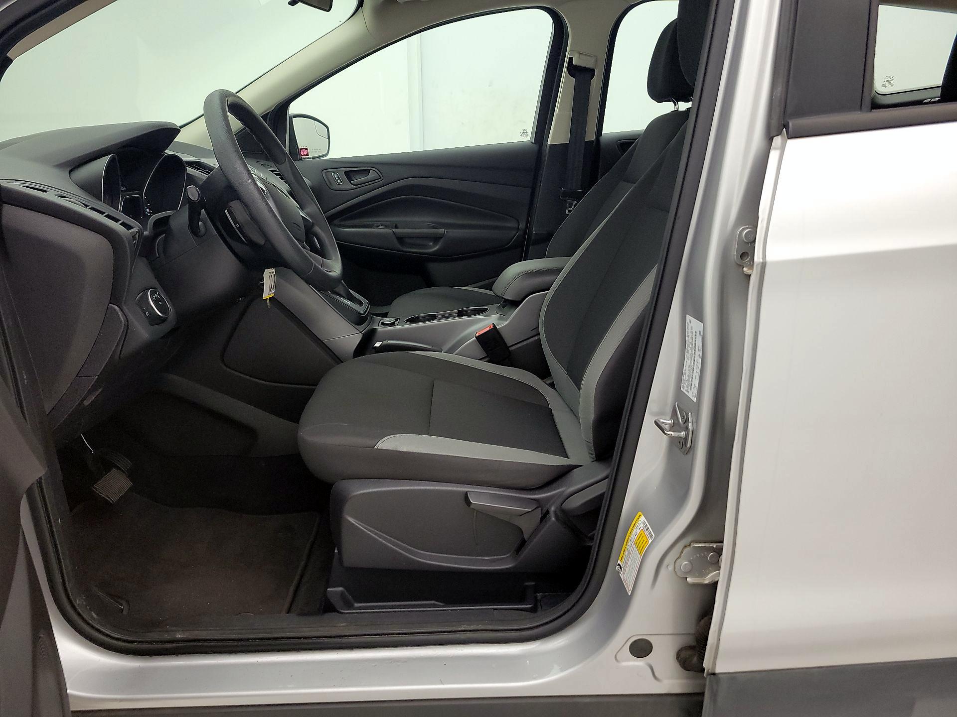 Thumbnail: 2016 Ford Escape - 11