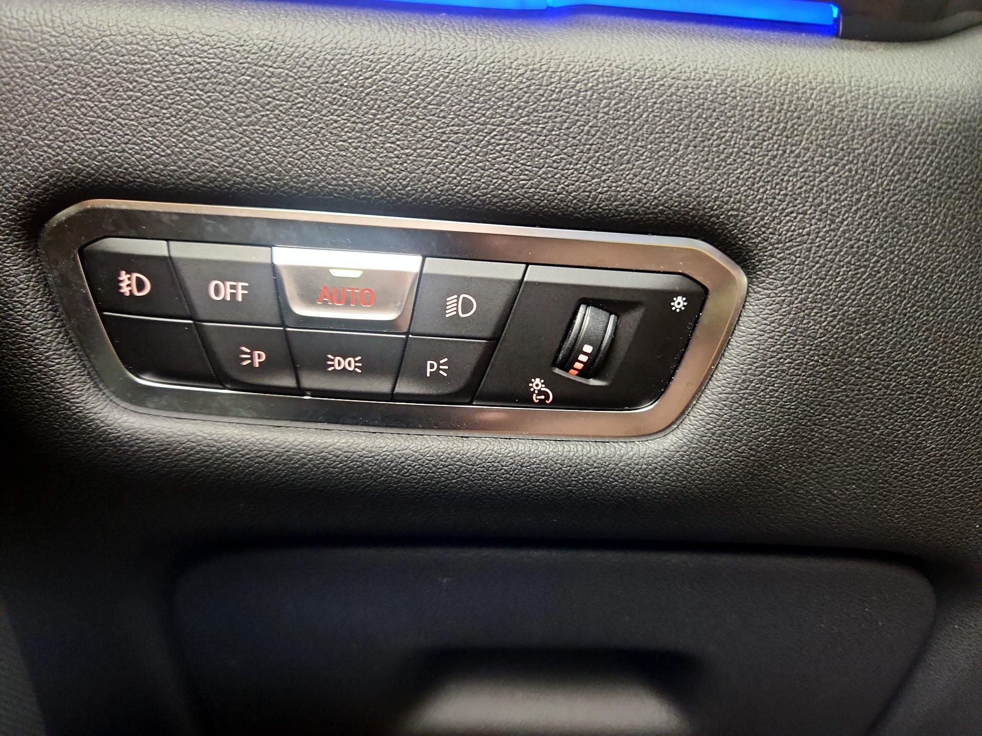 Thumbnail: 2021 BMW X5 - 13