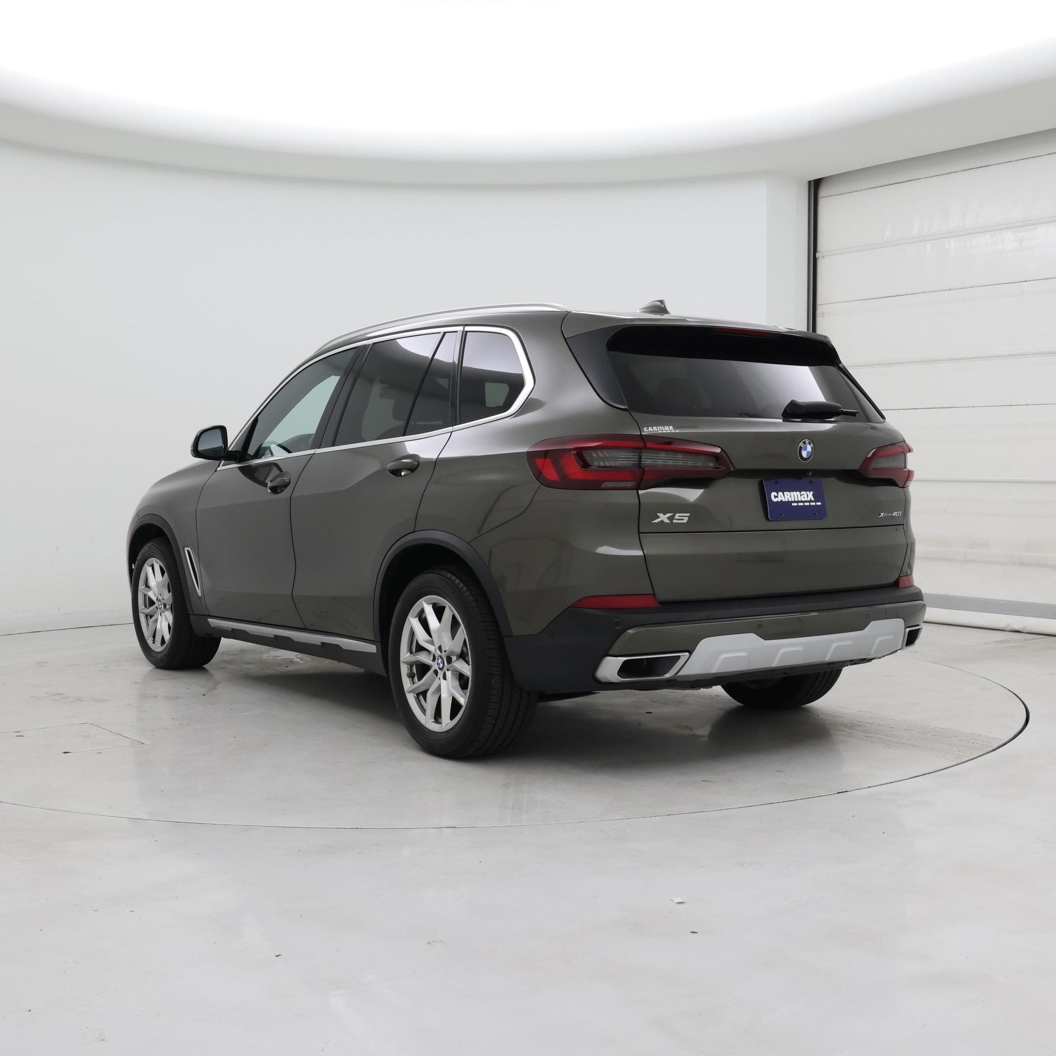 Thumbnail: 2021 BMW X5 - 2