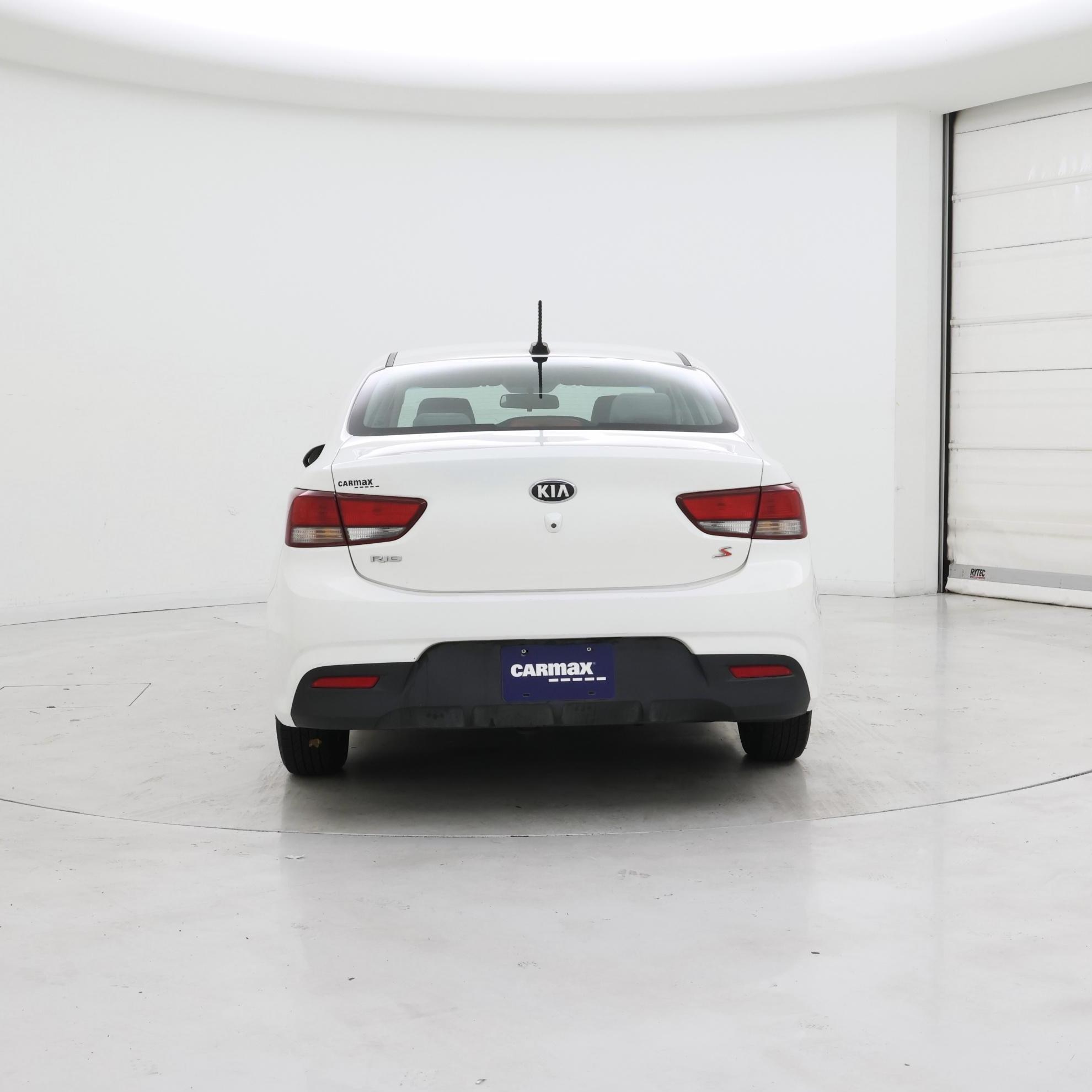 Thumbnail: 2018 Kia Rio - 6