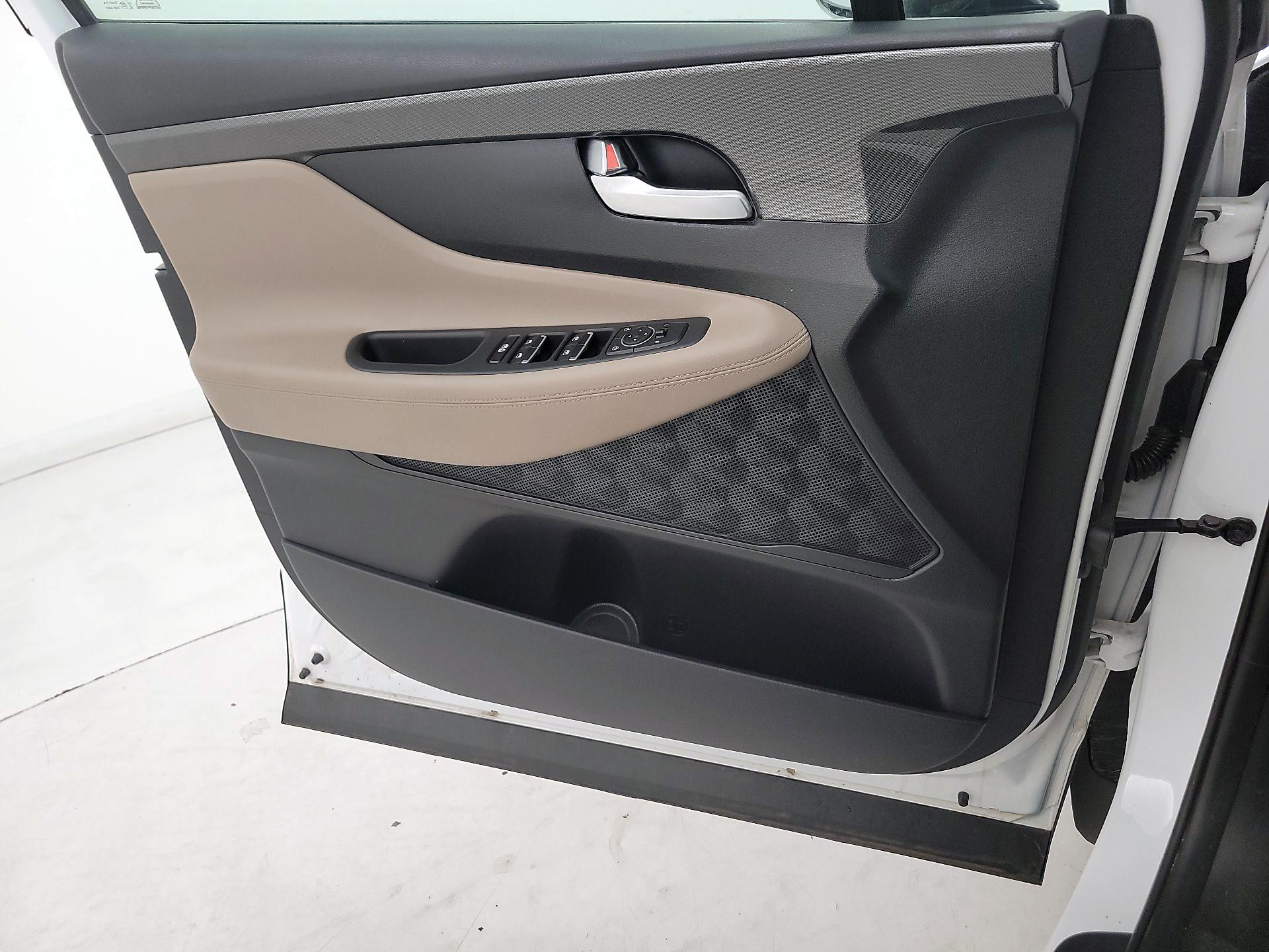 Thumbnail: 2023 Hyundai Santa Fe - 12