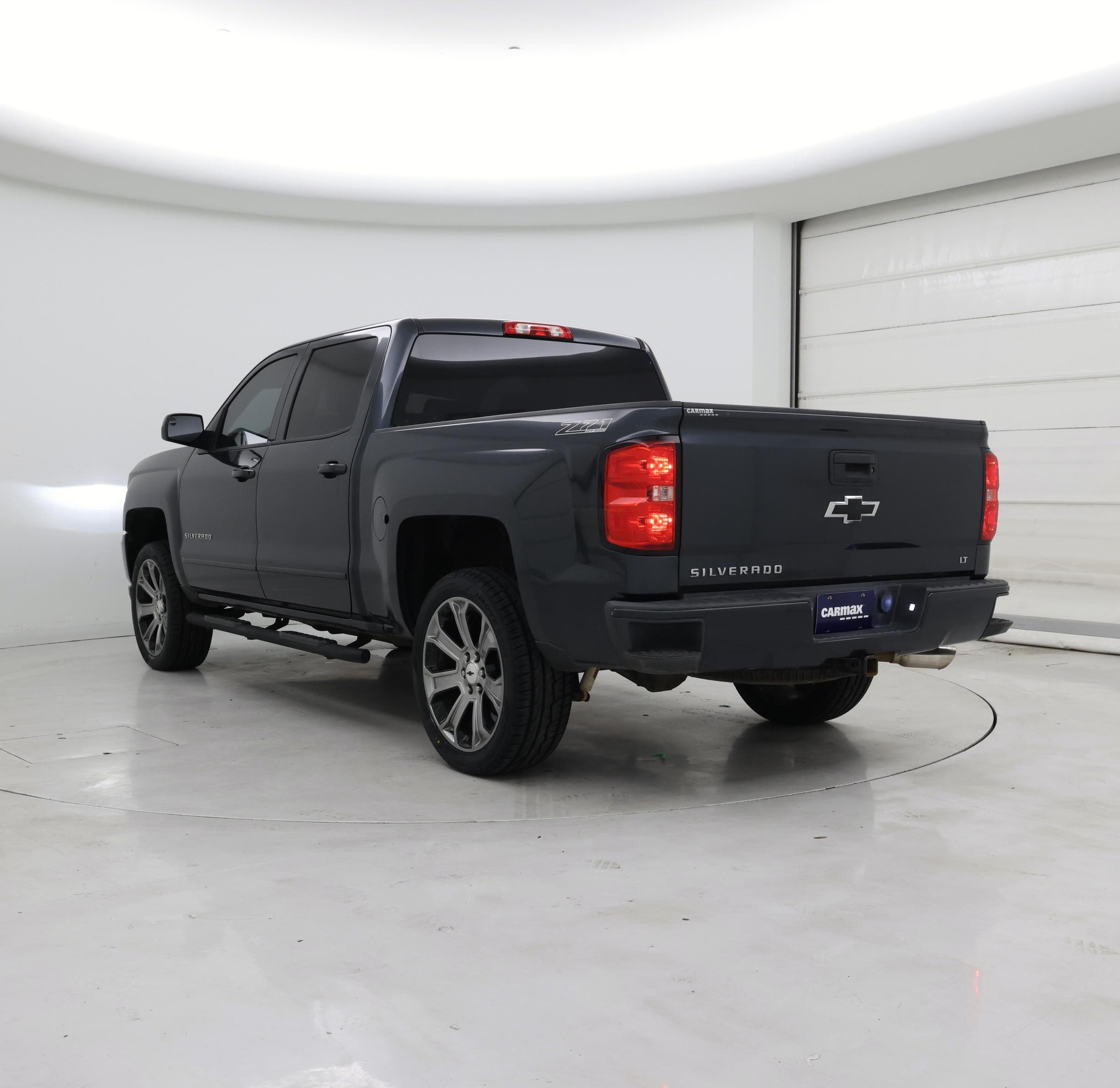 Thumbnail: 2018 Chevrolet Silverado 1500 - 2