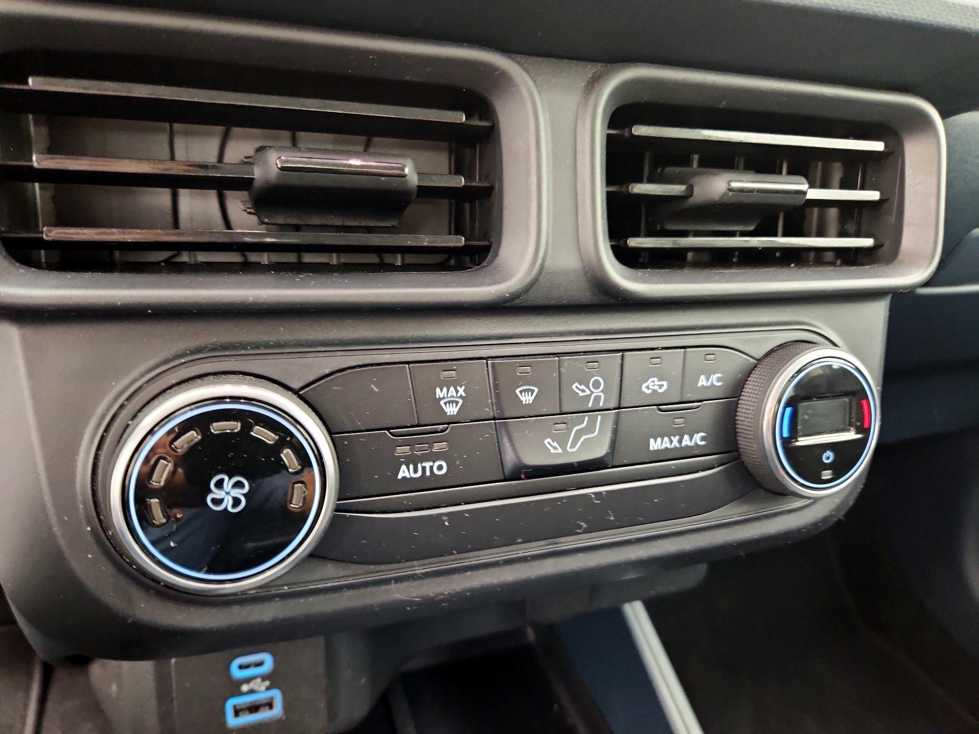 Thumbnail: 2022 Ford Maverick - 16