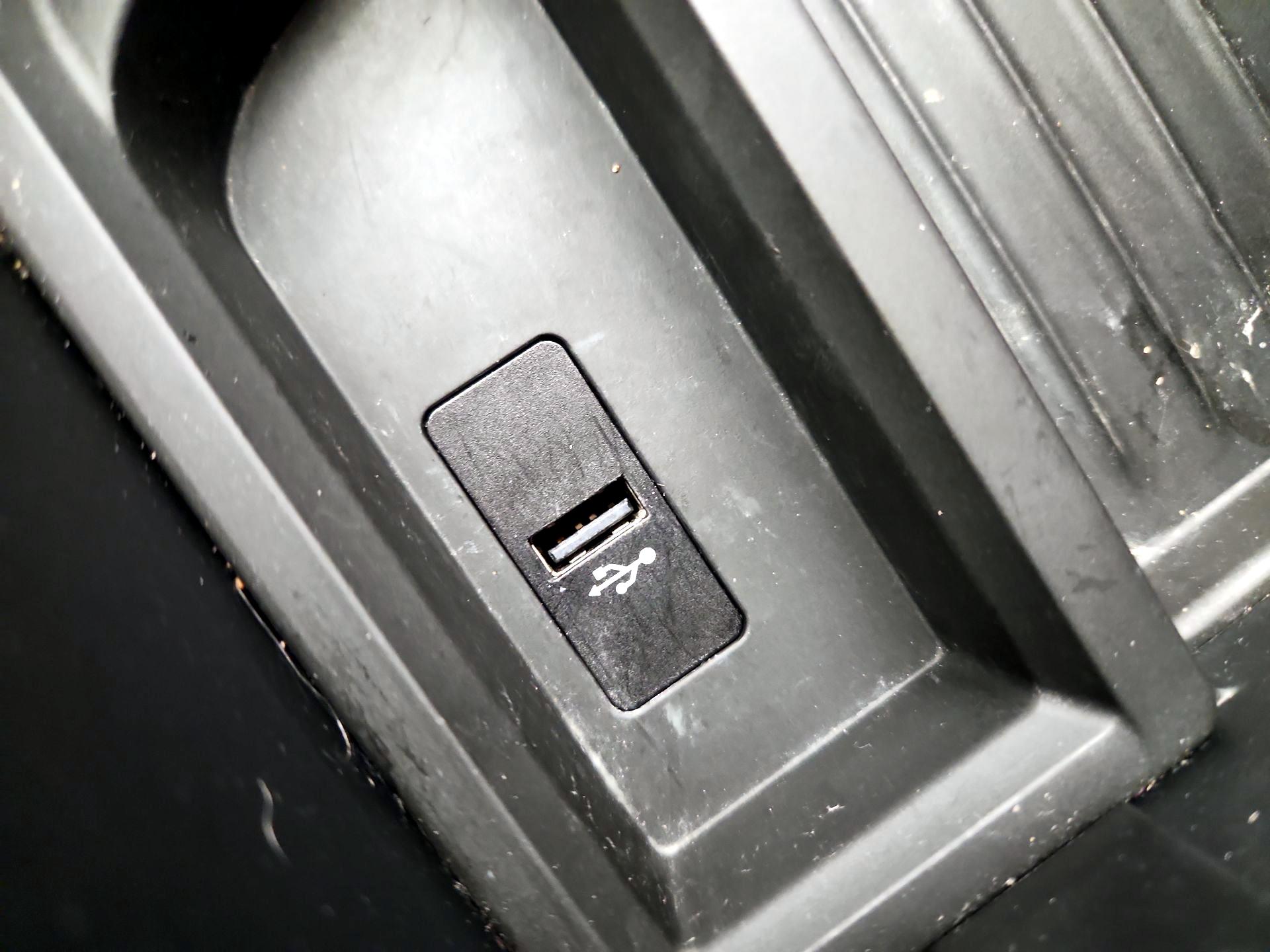 Thumbnail: 2018 BMW 3 Series - 18