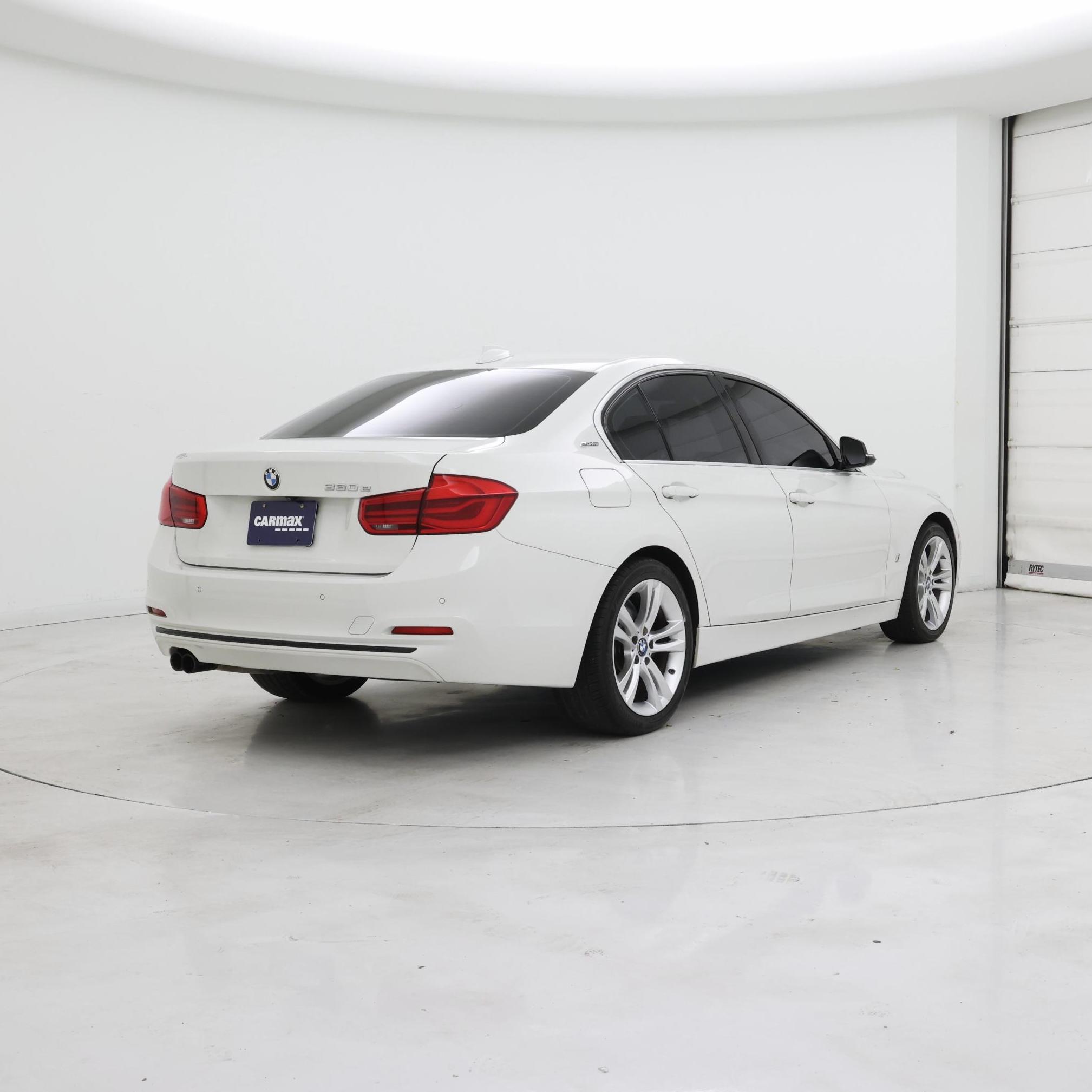 Thumbnail: 2018 BMW 3 Series - 8