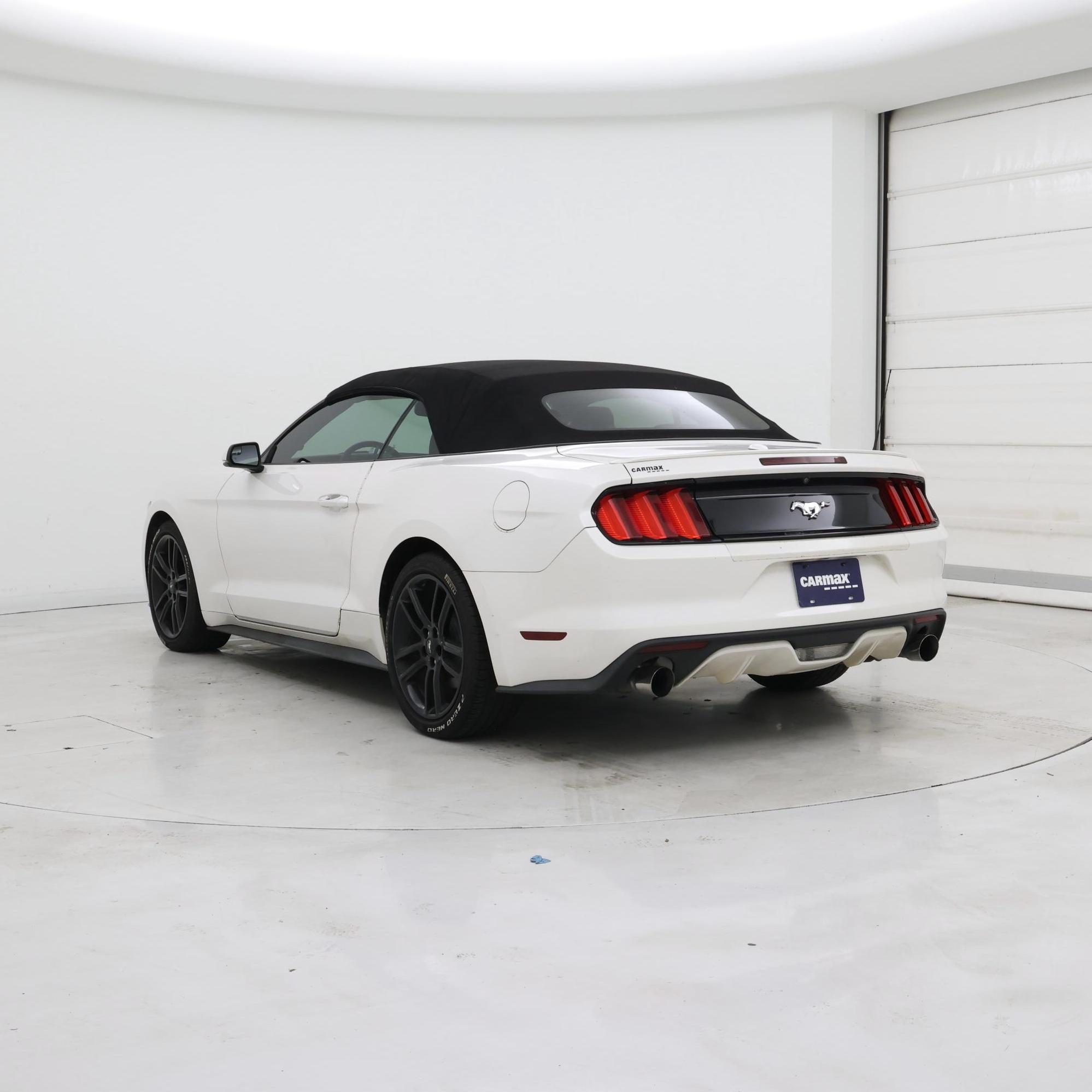 Thumbnail: 2017 Ford Mustang - 2