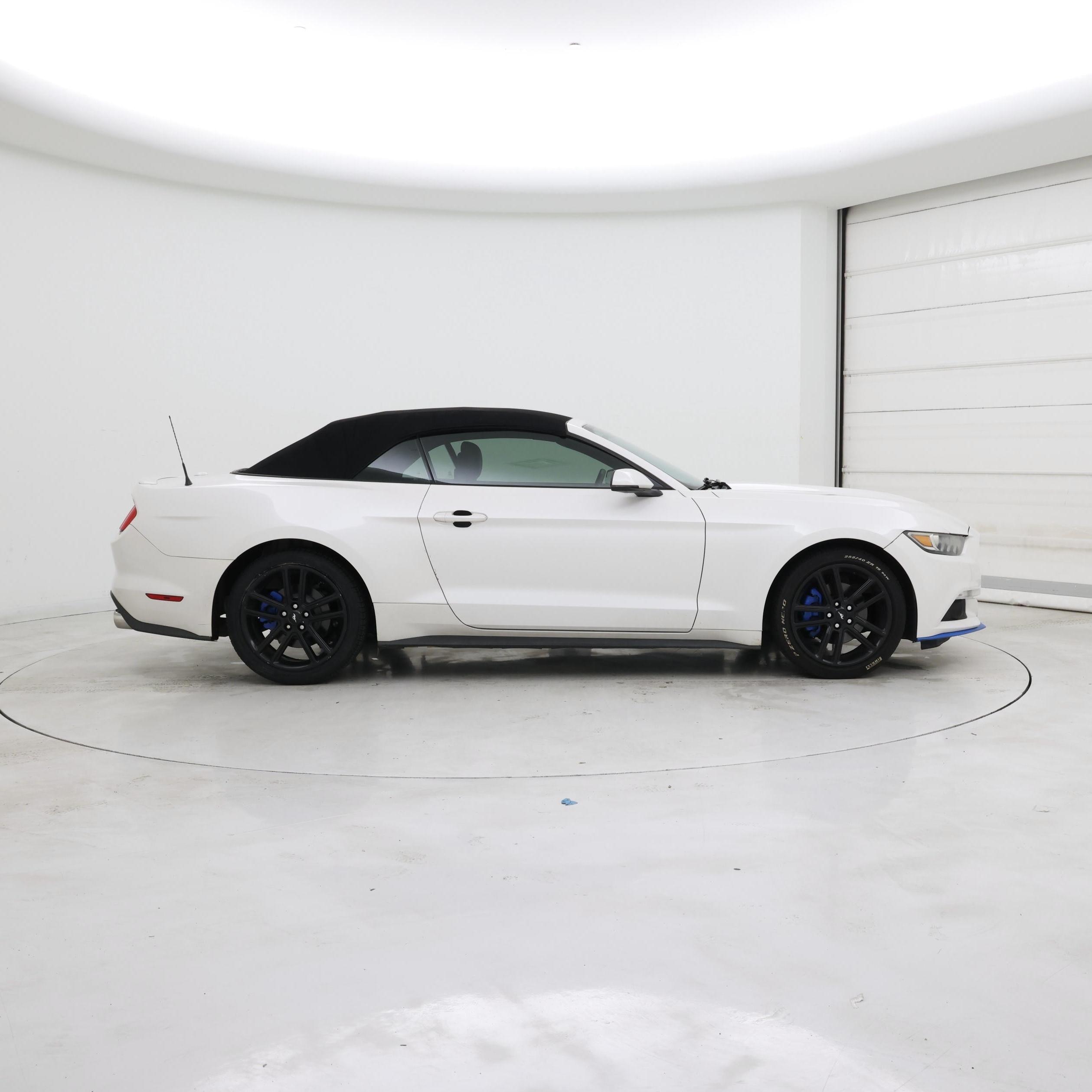 Thumbnail: 2017 Ford Mustang - 7