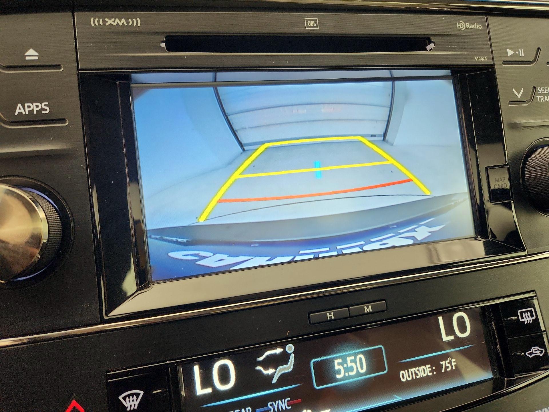 Thumbnail: 2015 Toyota Avalon - 14
