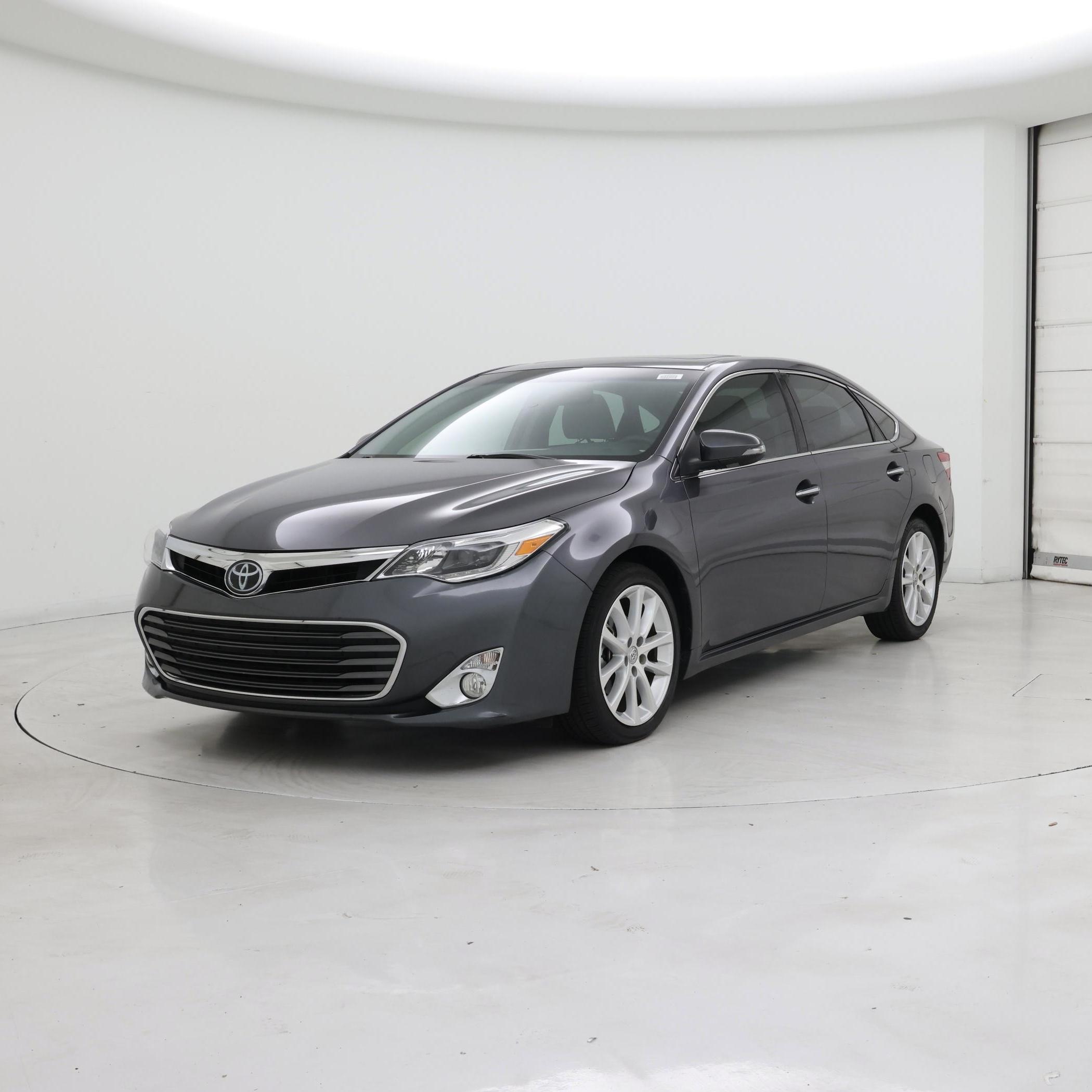 Thumbnail: 2015 Toyota Avalon - 4