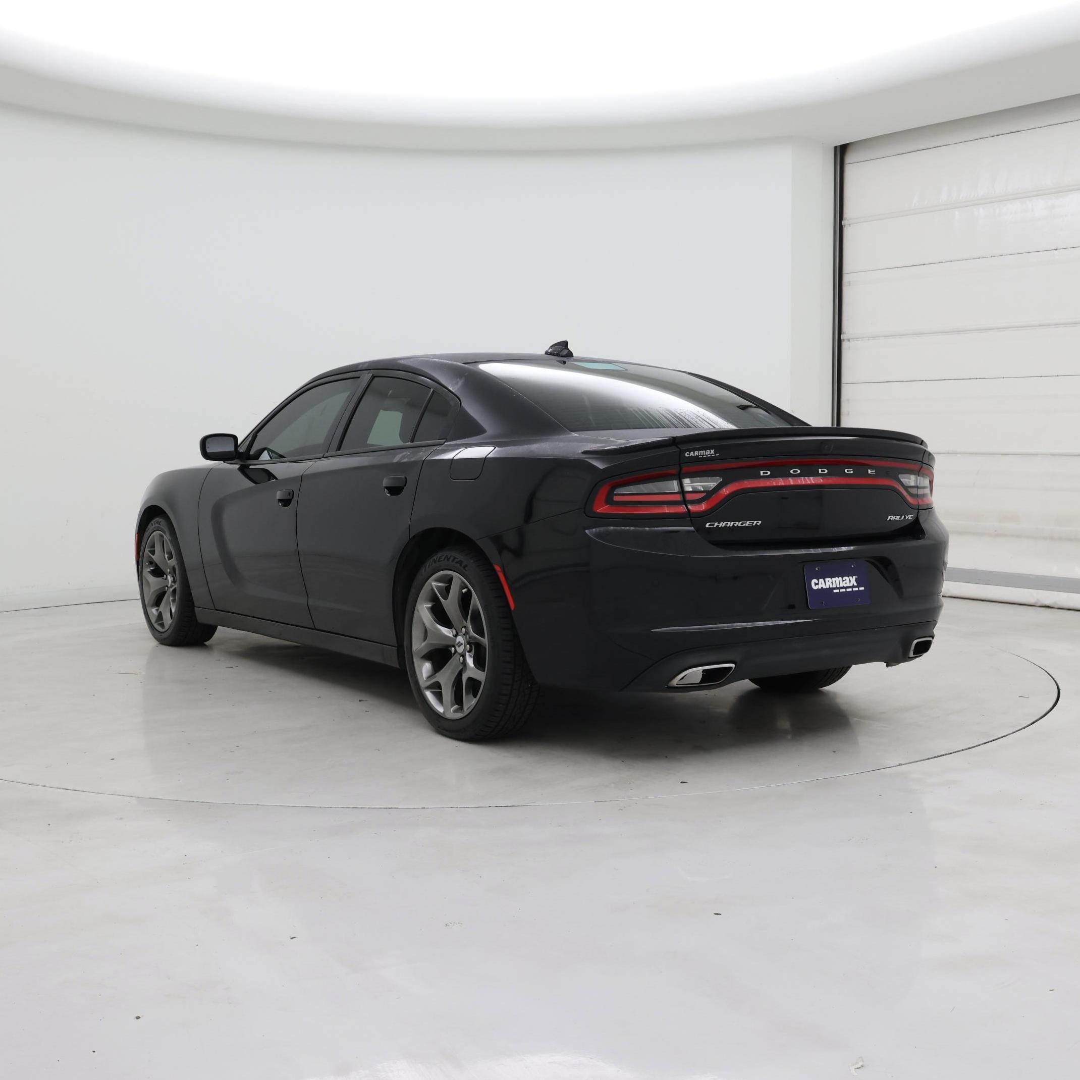 Thumbnail: 2017 Dodge Charger - 2