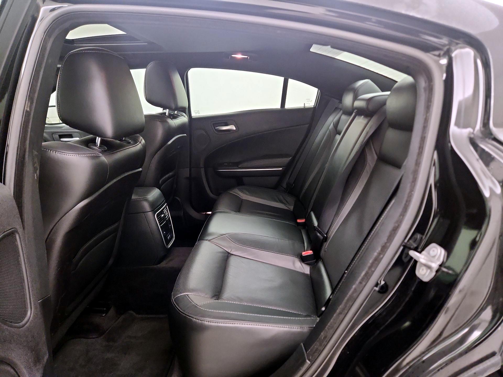 Thumbnail: 2017 Dodge Charger - 20