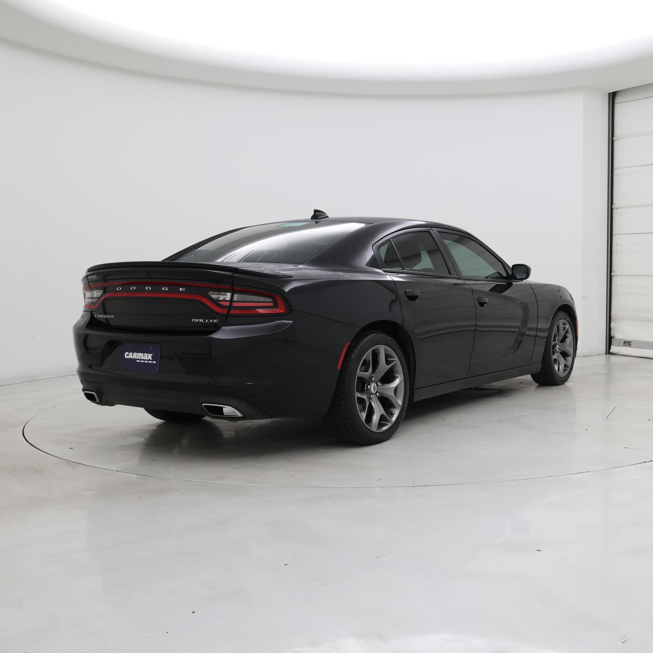 Thumbnail: 2017 Dodge Charger - 8