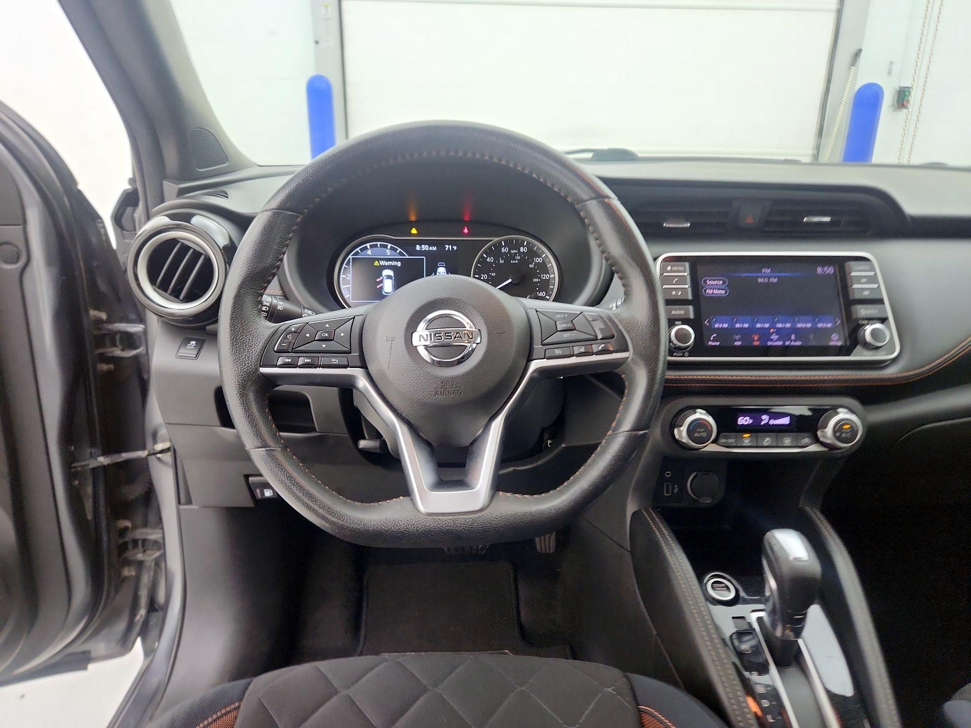 Thumbnail: 2018 Nissan Kicks - 10