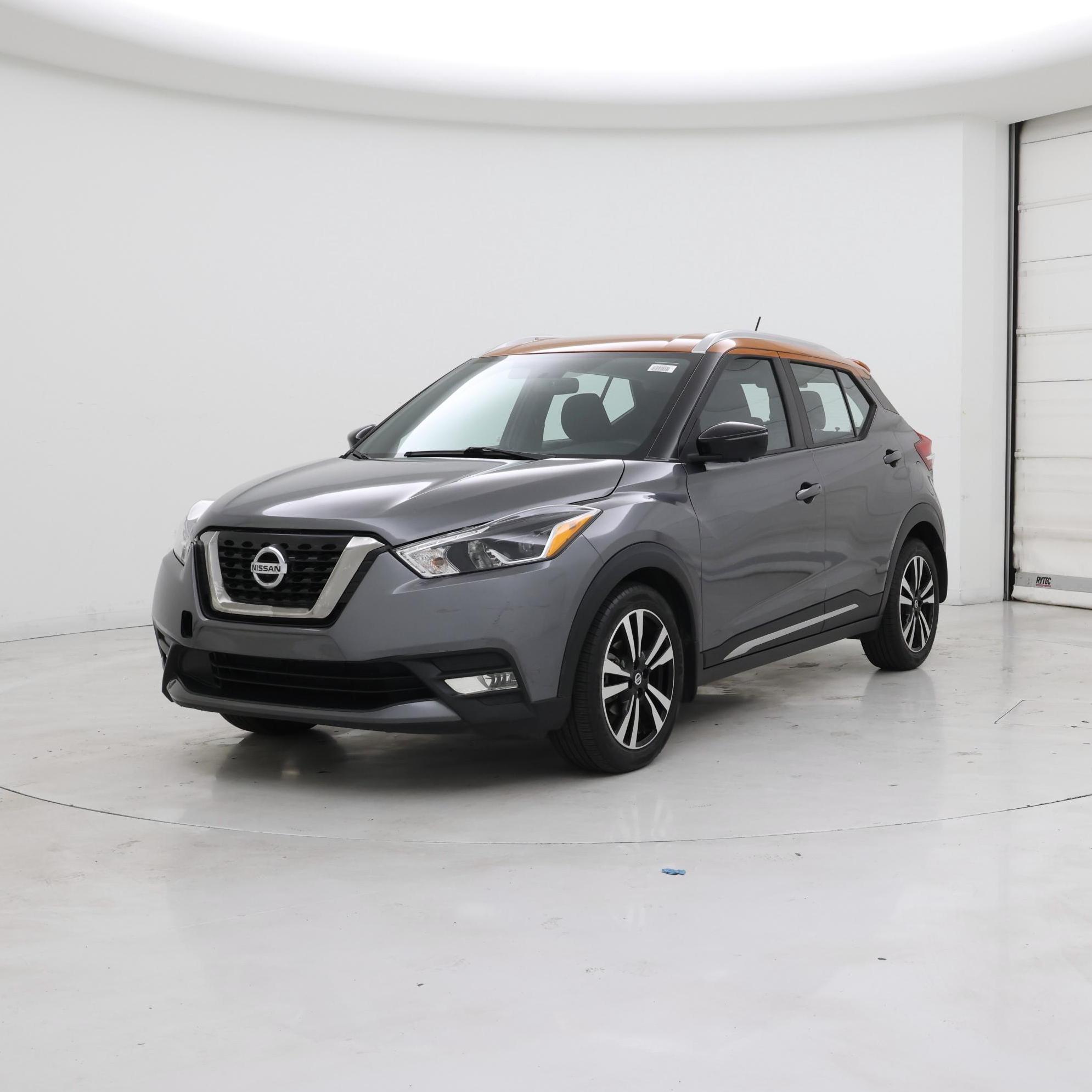 Thumbnail: 2018 Nissan Kicks - 4