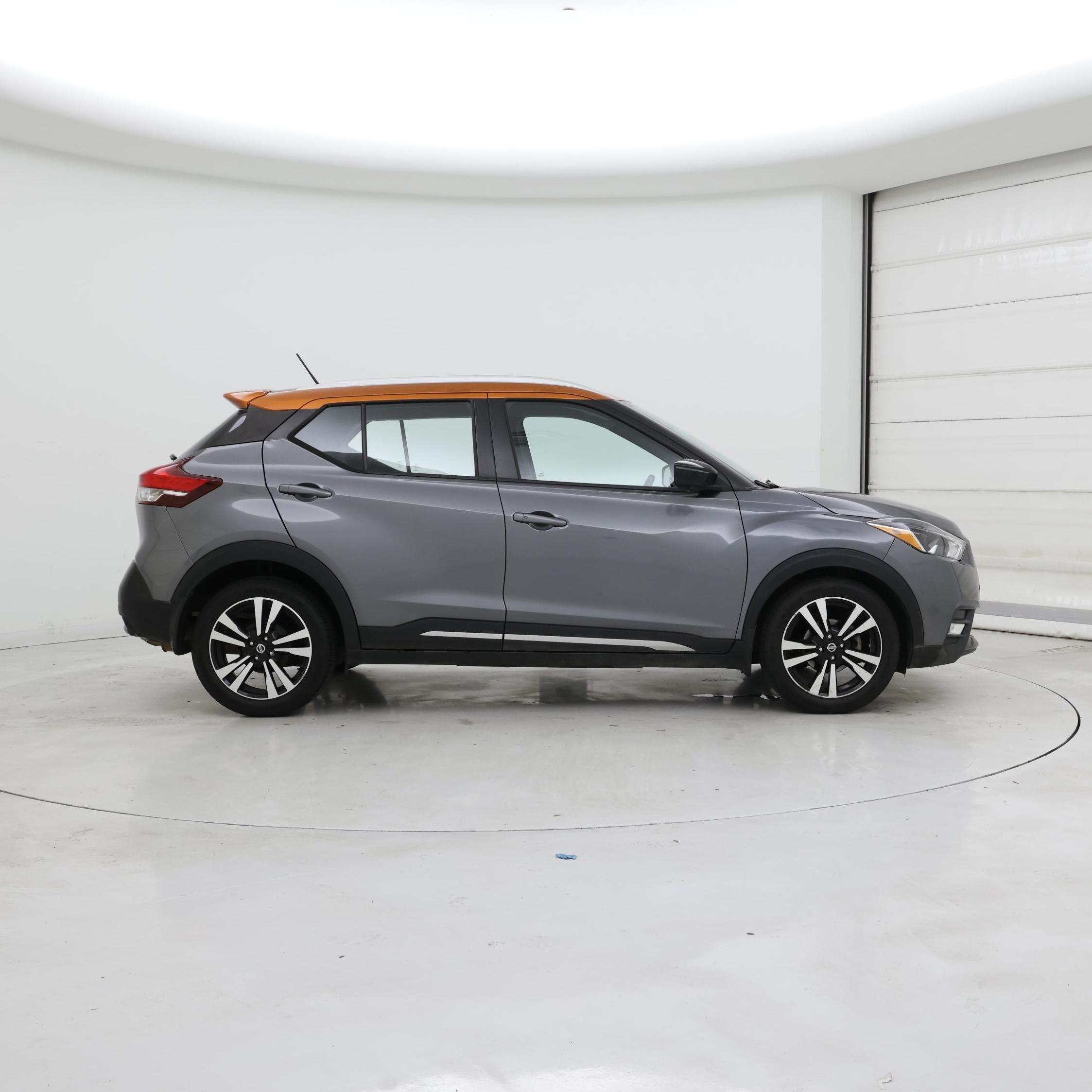 Thumbnail: 2018 Nissan Kicks - 7