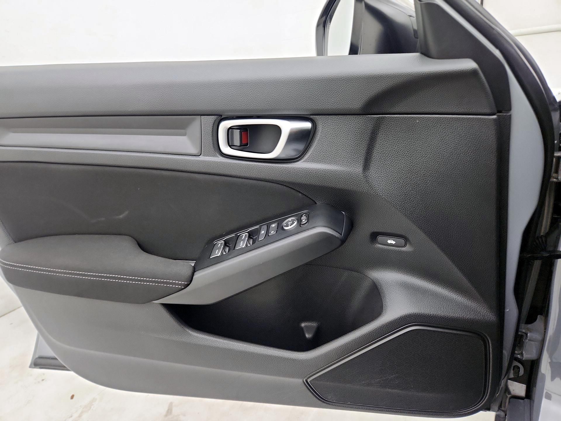 Thumbnail: 2025 Honda Civic - 12