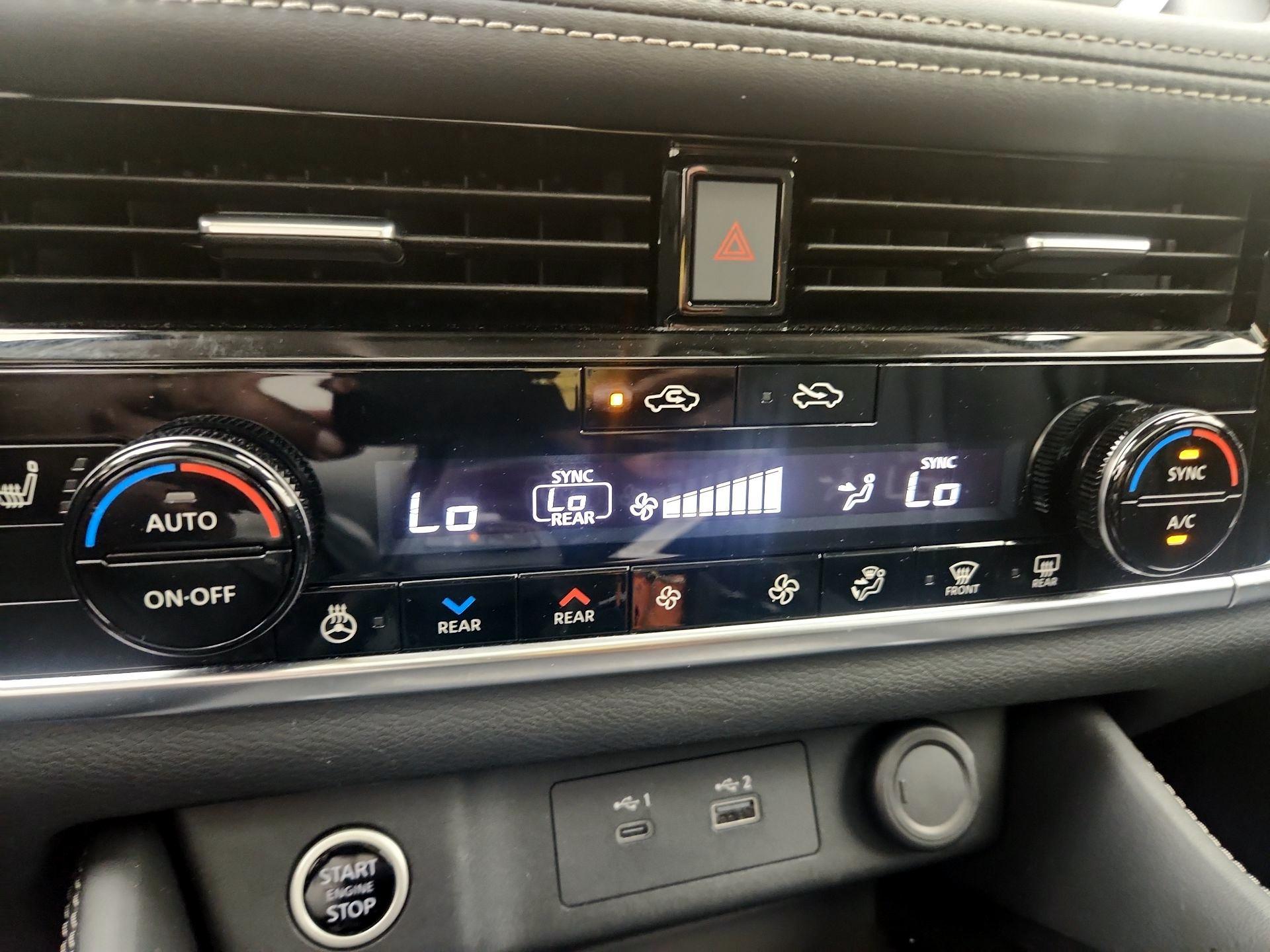 Thumbnail: 2021 Nissan Rogue - 16