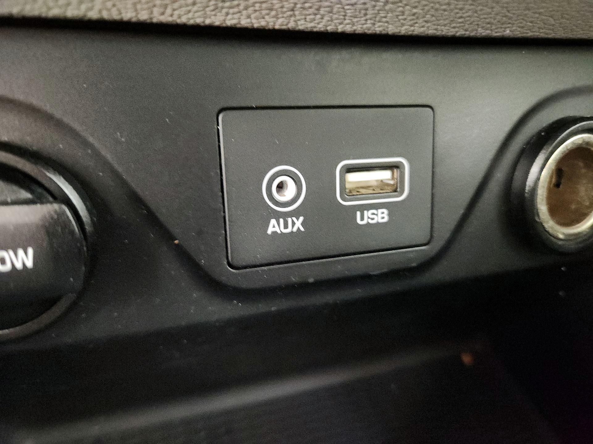 Thumbnail: 2017 Hyundai Tucson - 18