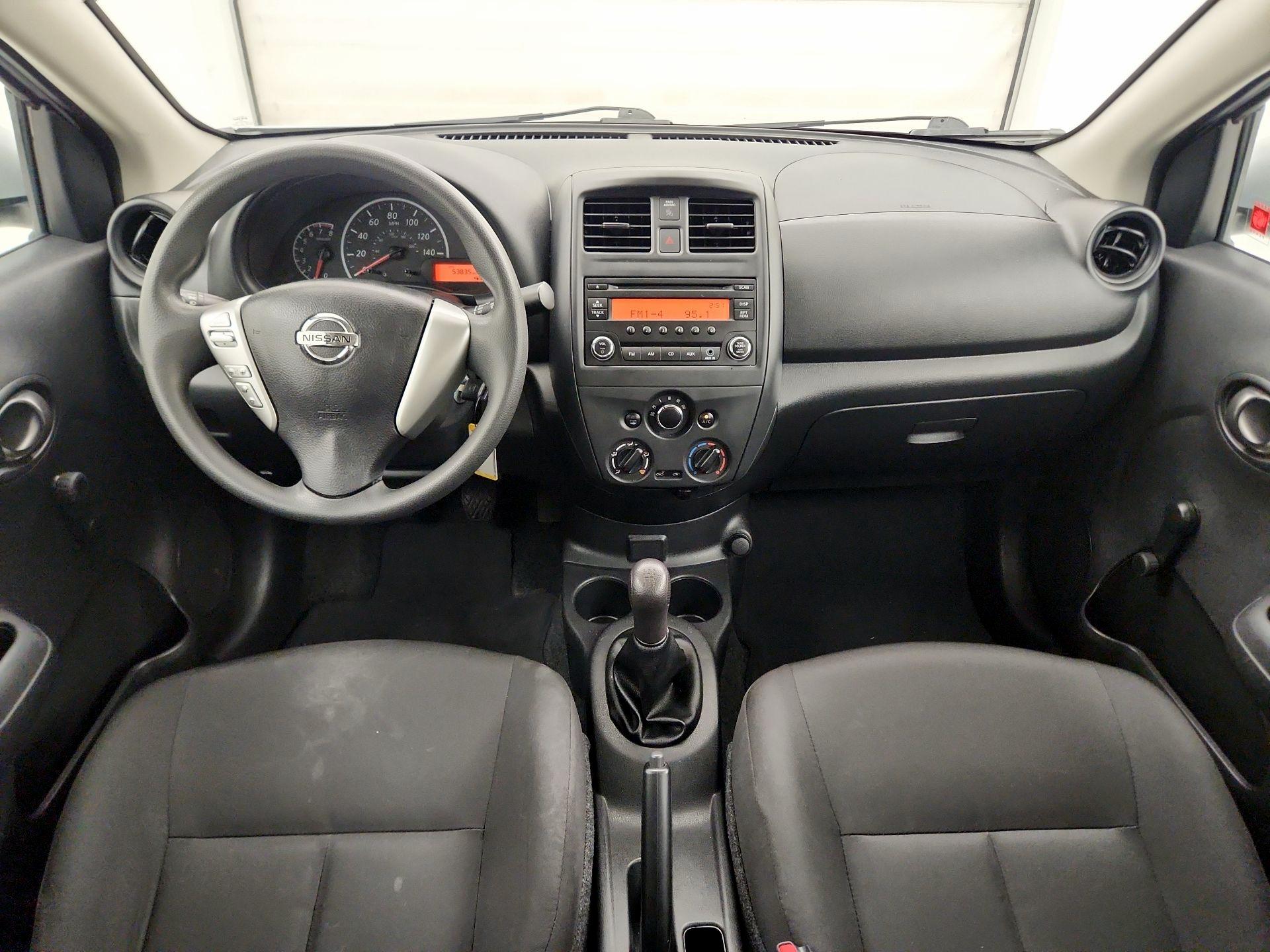 Thumbnail: 2017 Nissan Versa - 9