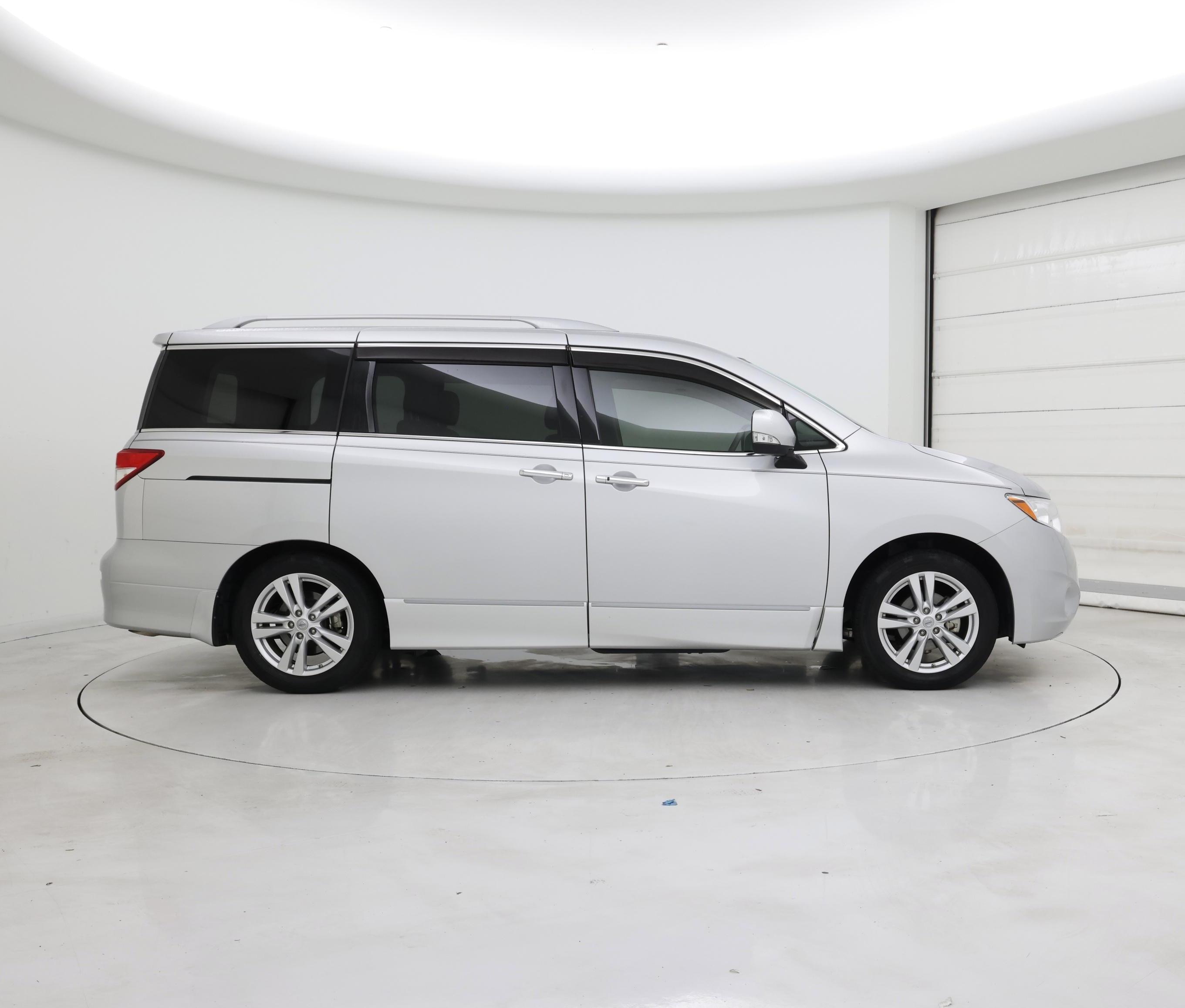 Thumbnail: 2016 Nissan Quest - 7