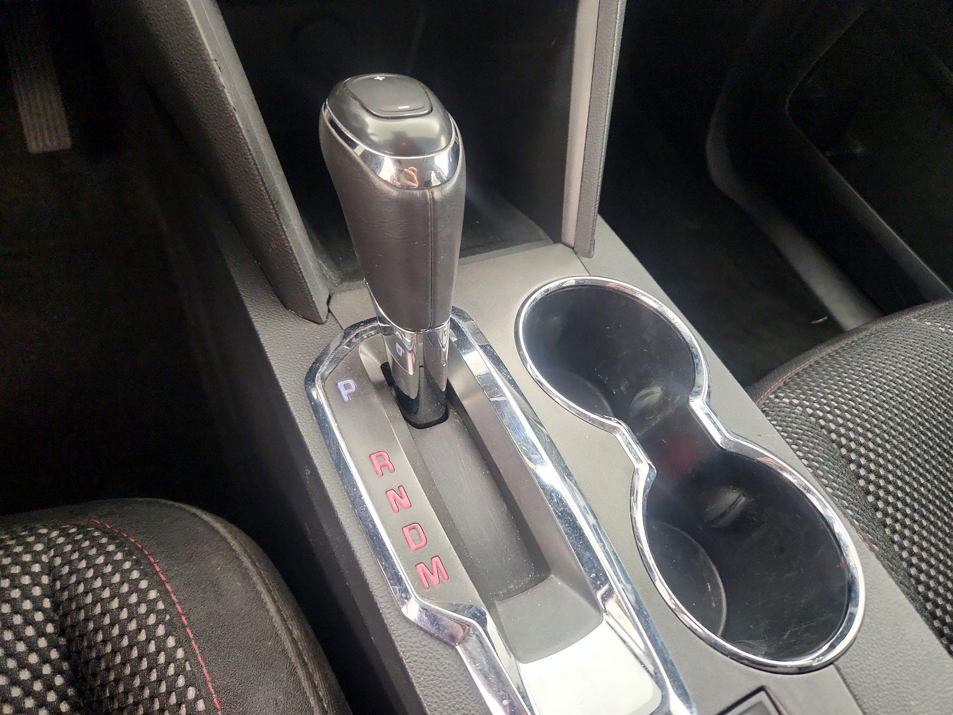 Thumbnail: 2017 GMC Terrain - 16