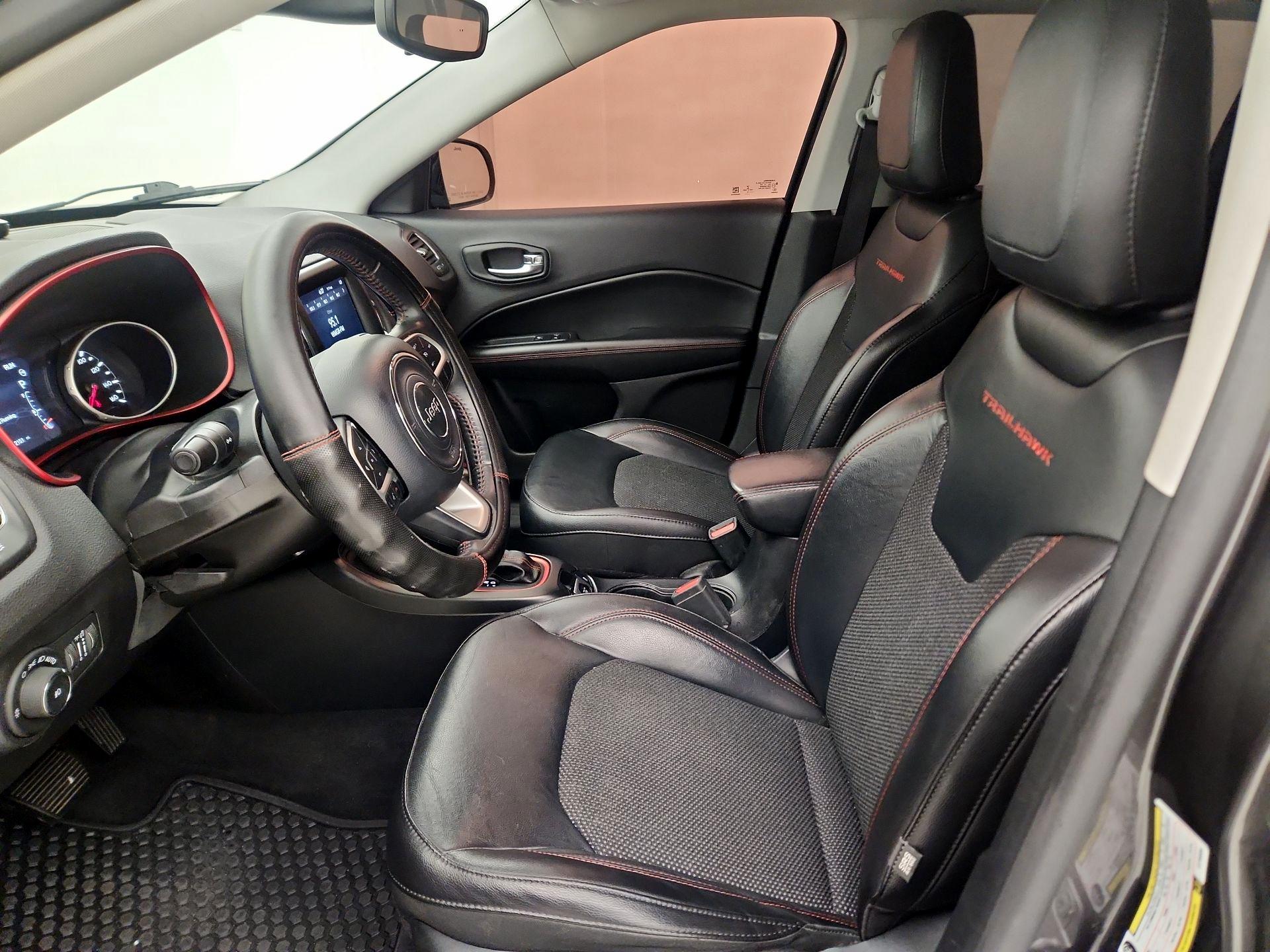 Thumbnail: 2019 Jeep Compass - 11