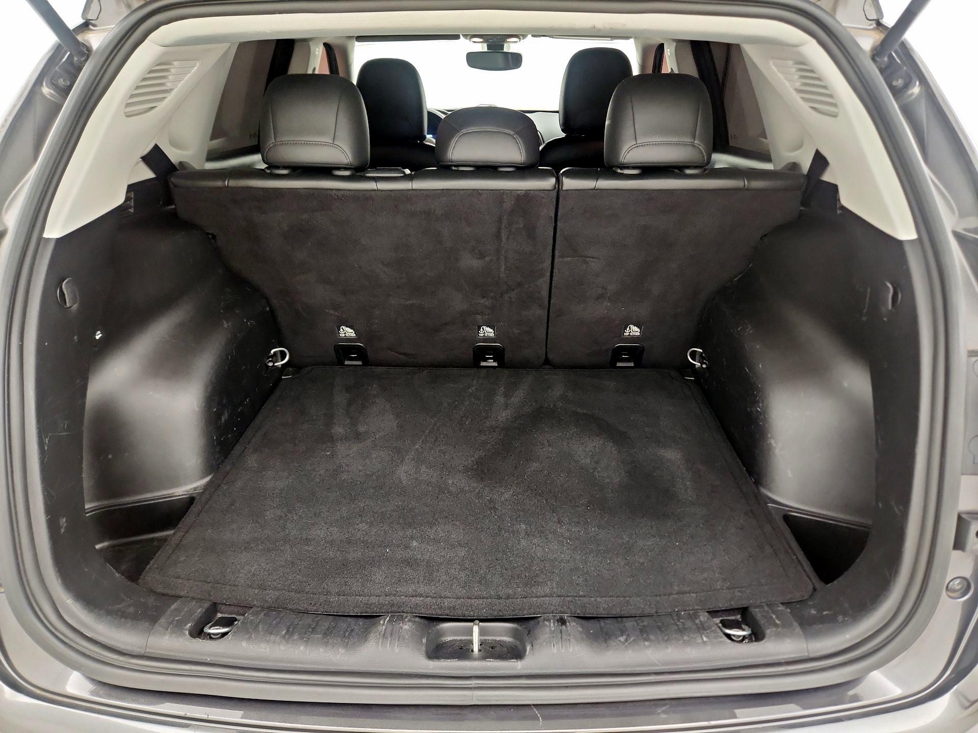 Thumbnail: 2019 Jeep Compass - 20