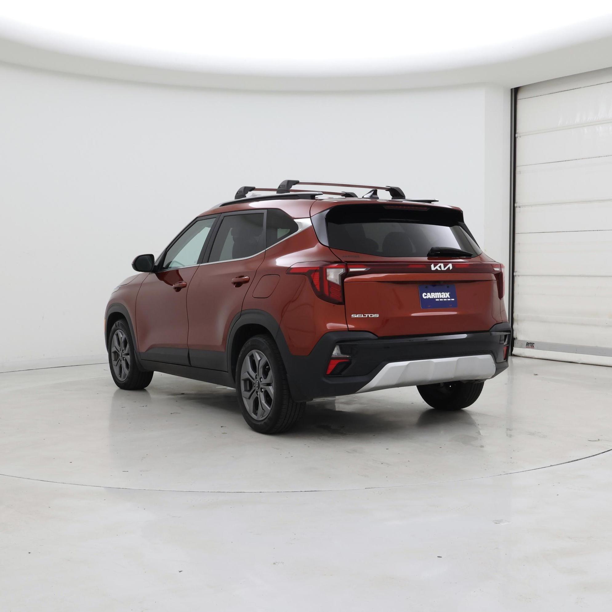 Thumbnail: 2024 Kia Seltos - 2