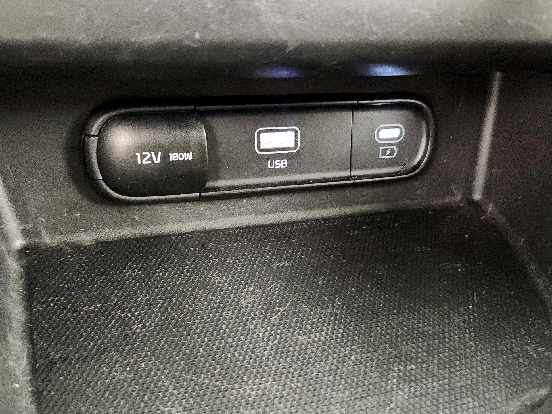 Thumbnail: 2024 Kia Seltos - 19