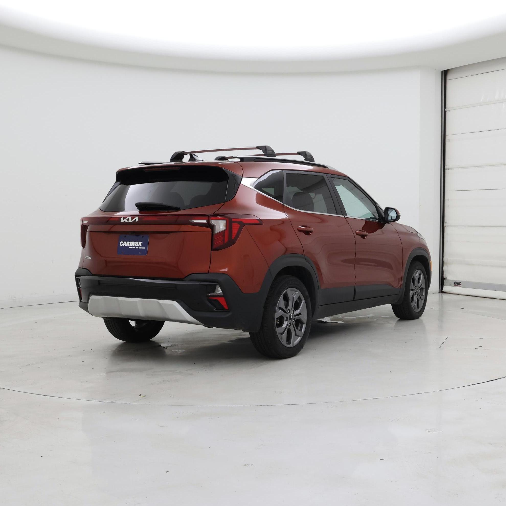 Thumbnail: 2024 Kia Seltos - 8