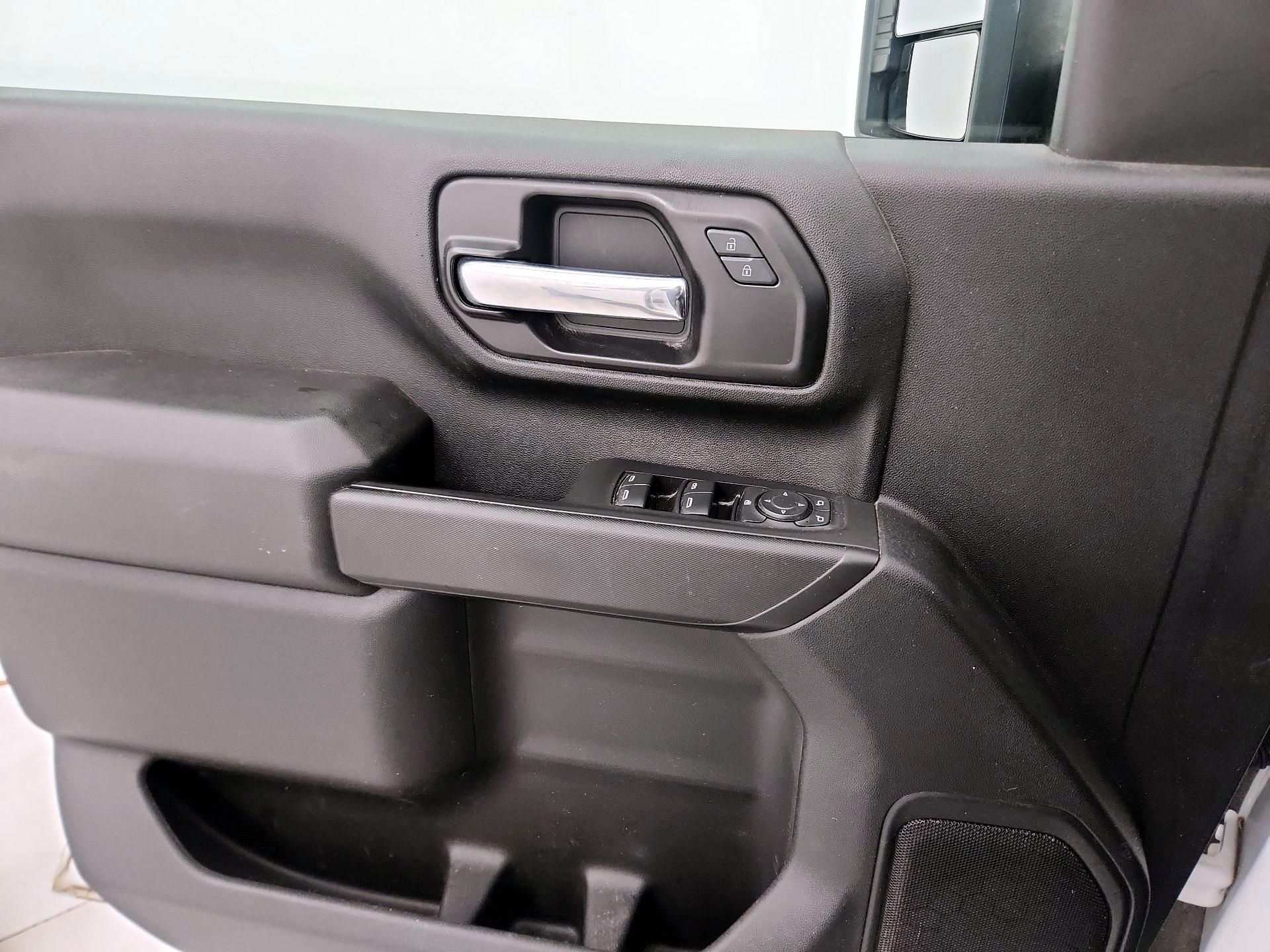 Thumbnail: 2021 Chevrolet Silverado 2500 - 12