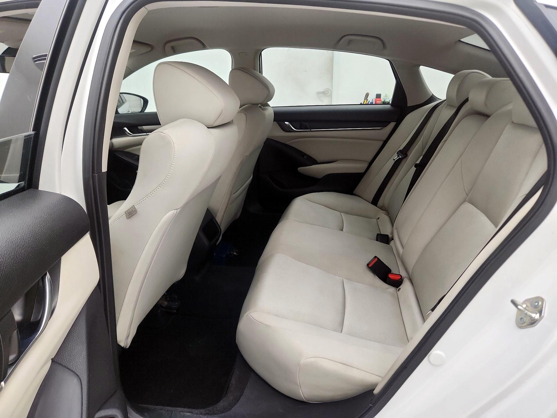 Thumbnail: 2018 Honda Accord - 19